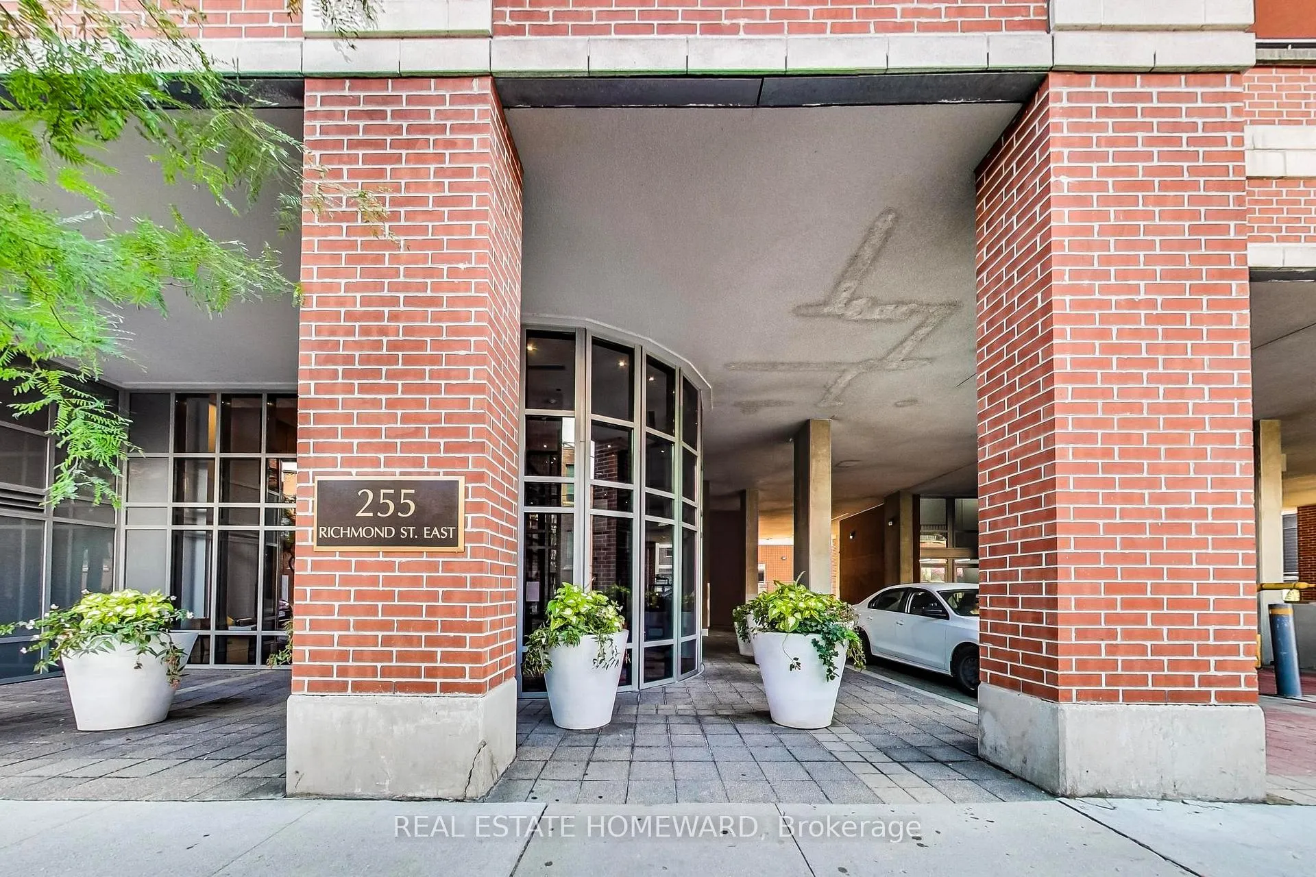 Photo 21 of Unit PH10, 255 Richmond Street E, Toronto, Moss Park — HOMEH