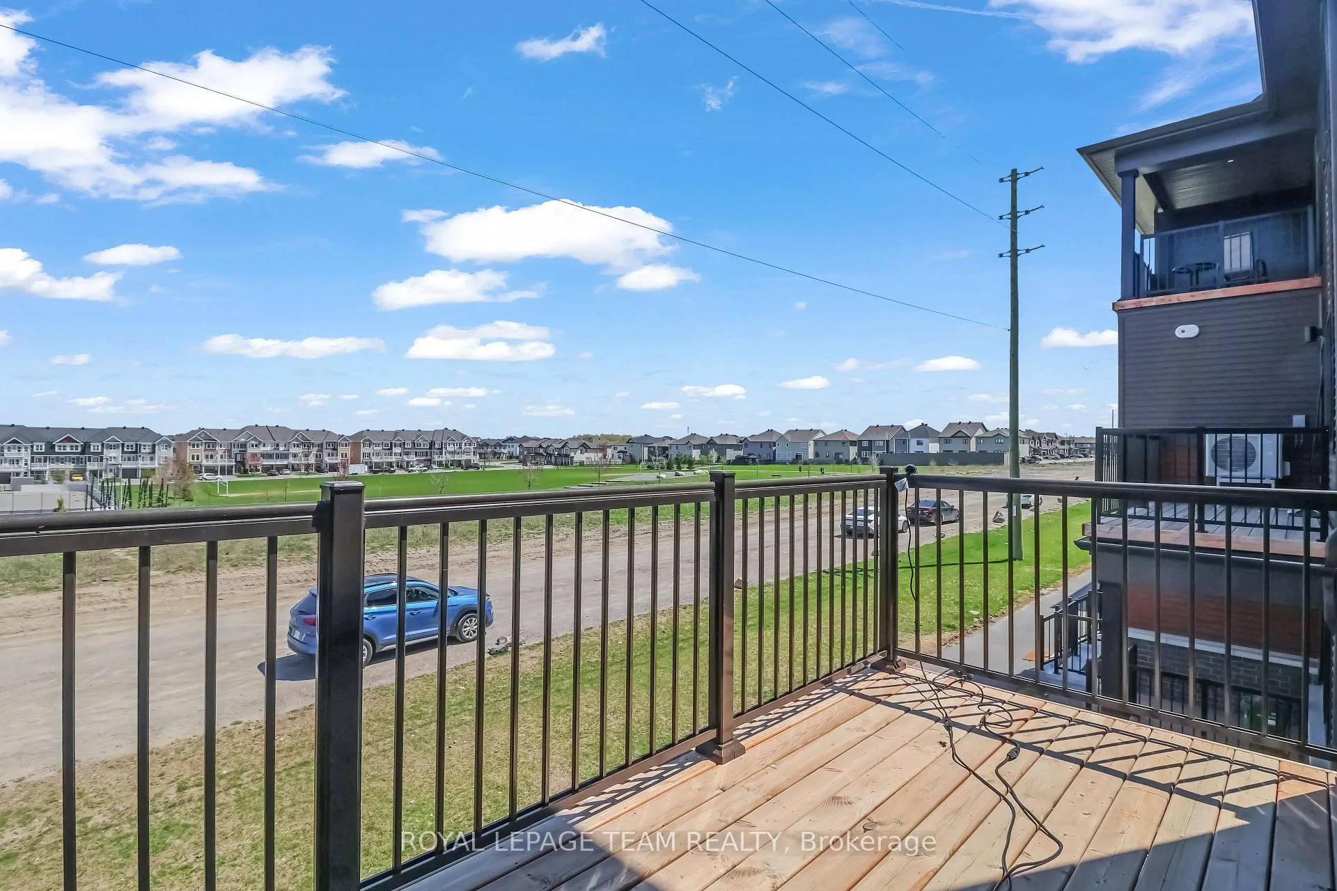Photo 9 of 416 Parnian Private, Ottawa, Barrhaven - Half Moon Bay — HOMEH