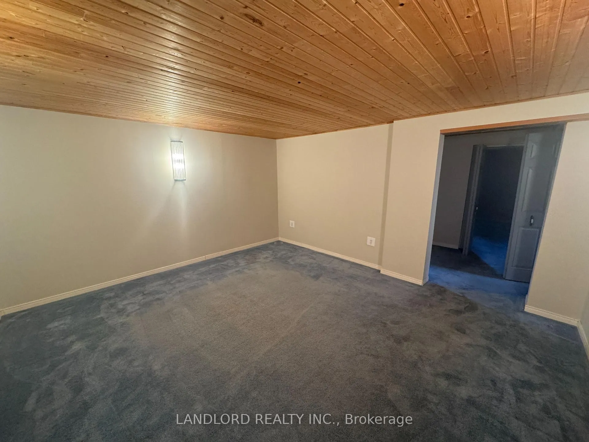 Photo 28 of 833 Laurier Avenue, Milton, Timberlea — HOMEH