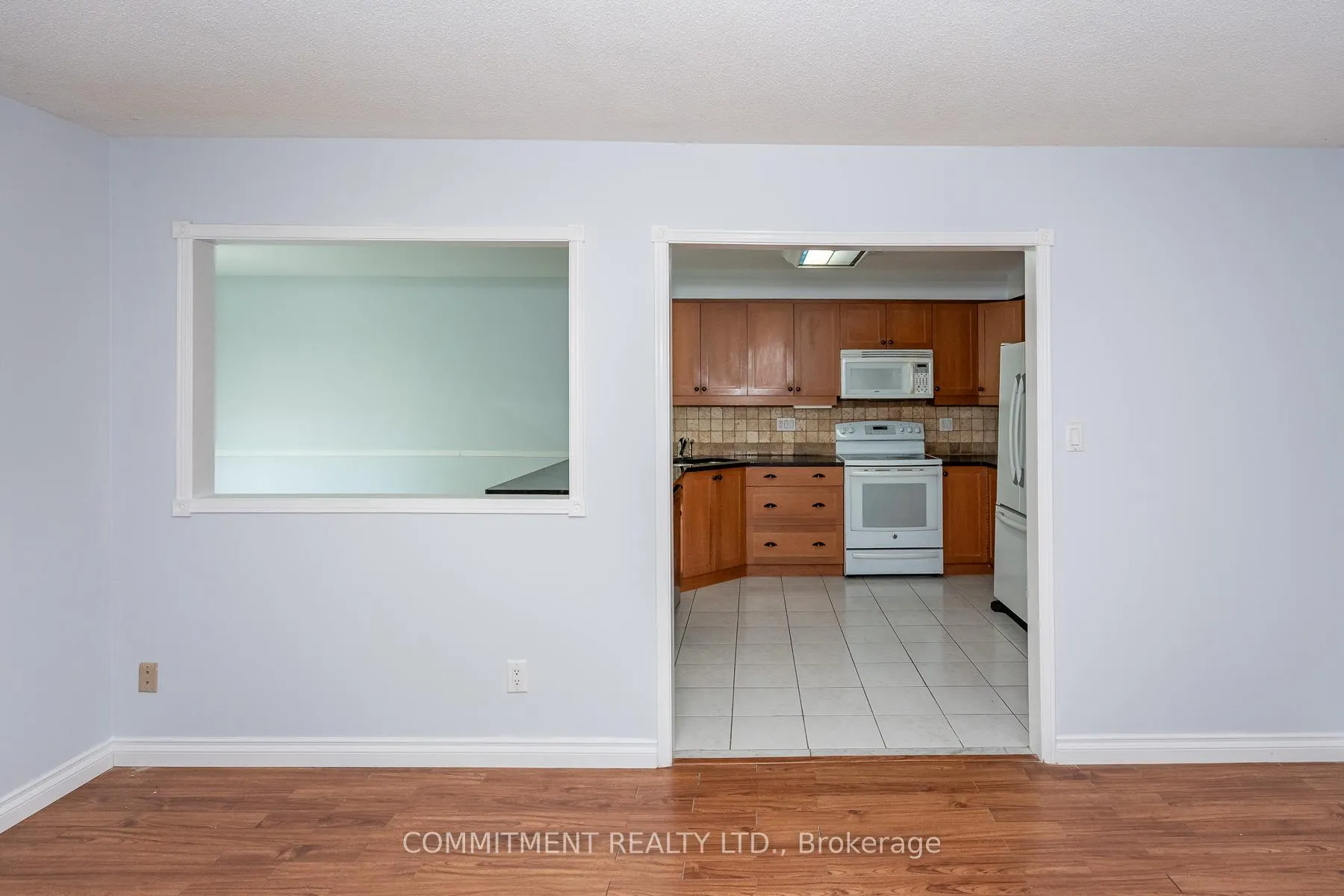 Photo 19 of 39 Downer Crescent, Wasaga Beach — HOMEH