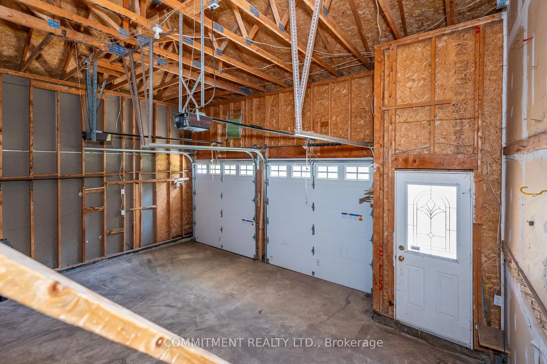 Photo 27 of 39 Downer Crescent, Wasaga Beach — HOMEH