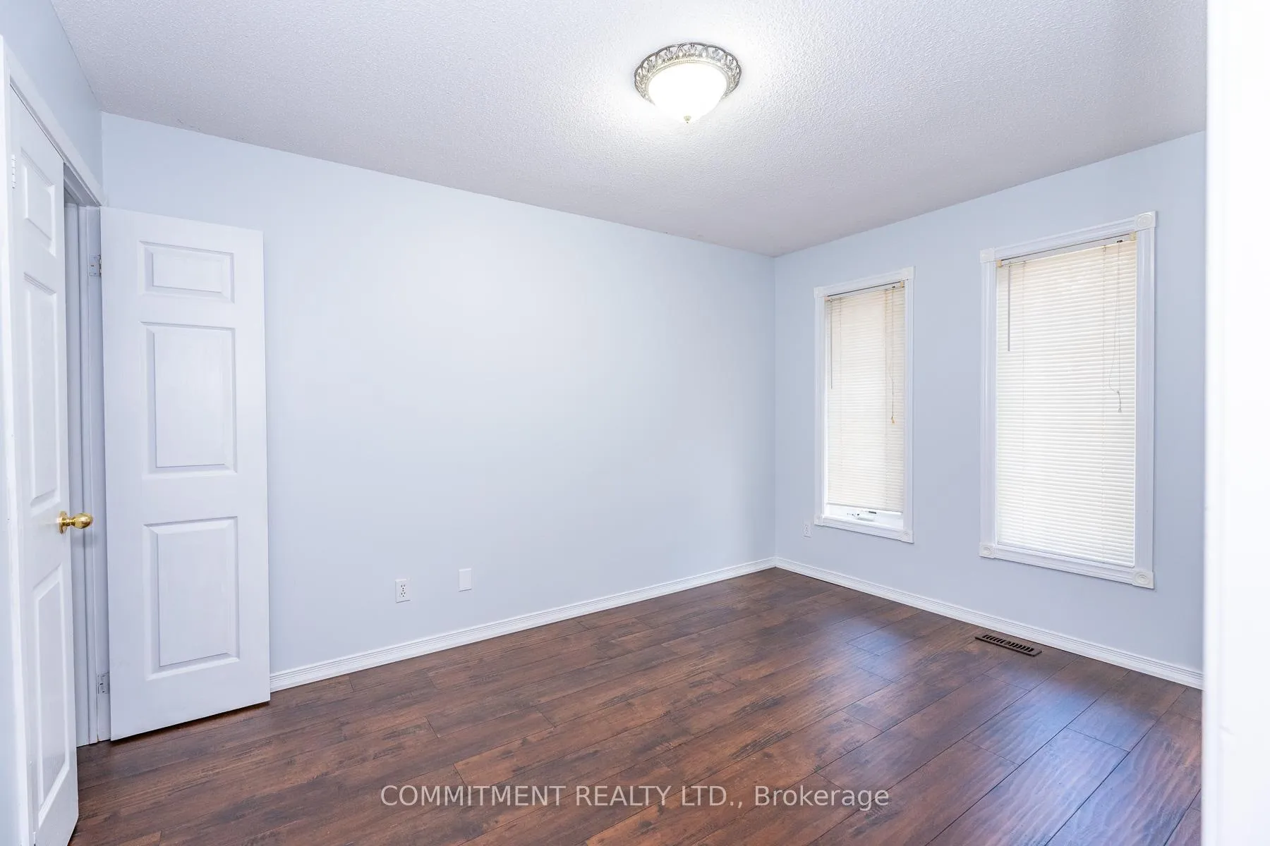 Photo 42 of 39 Downer Crescent, Wasaga Beach — HOMEH