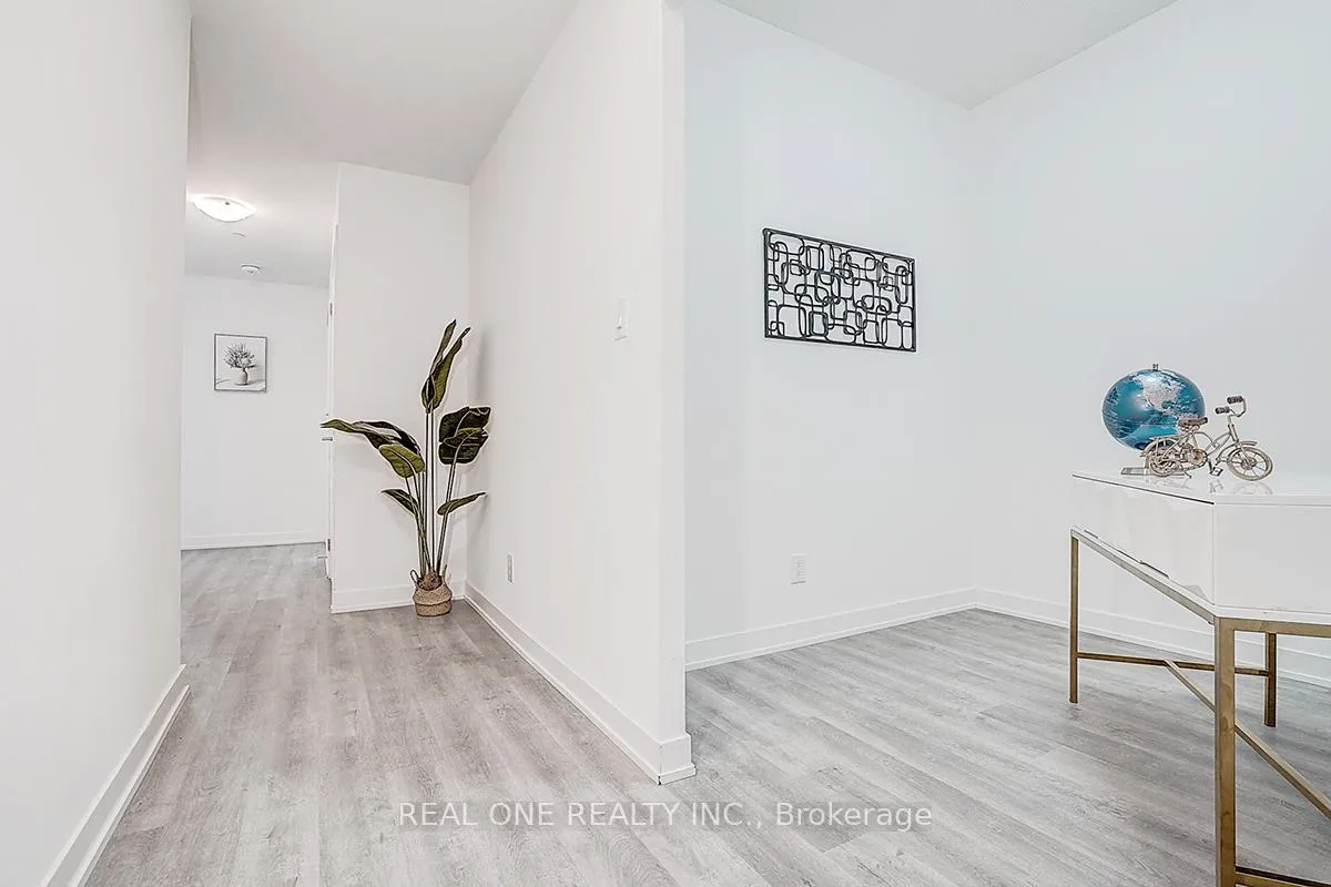 Photo 4 of Unit 1319A, 8119 Birchmount Road, Markham, Unionville — HOMEH