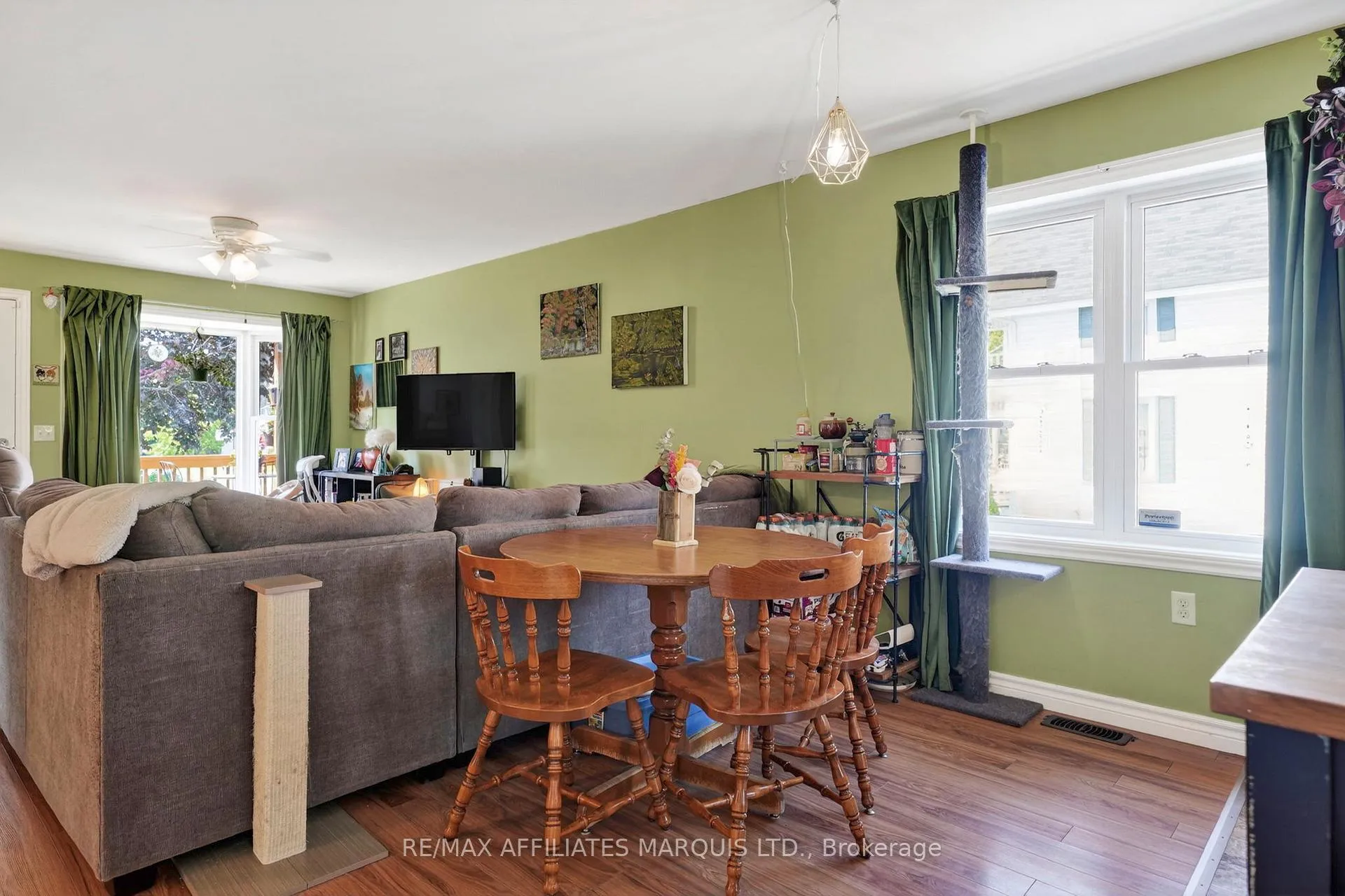 Photo 9 of 403 3rd Street E, Cornwall — HOMEH
