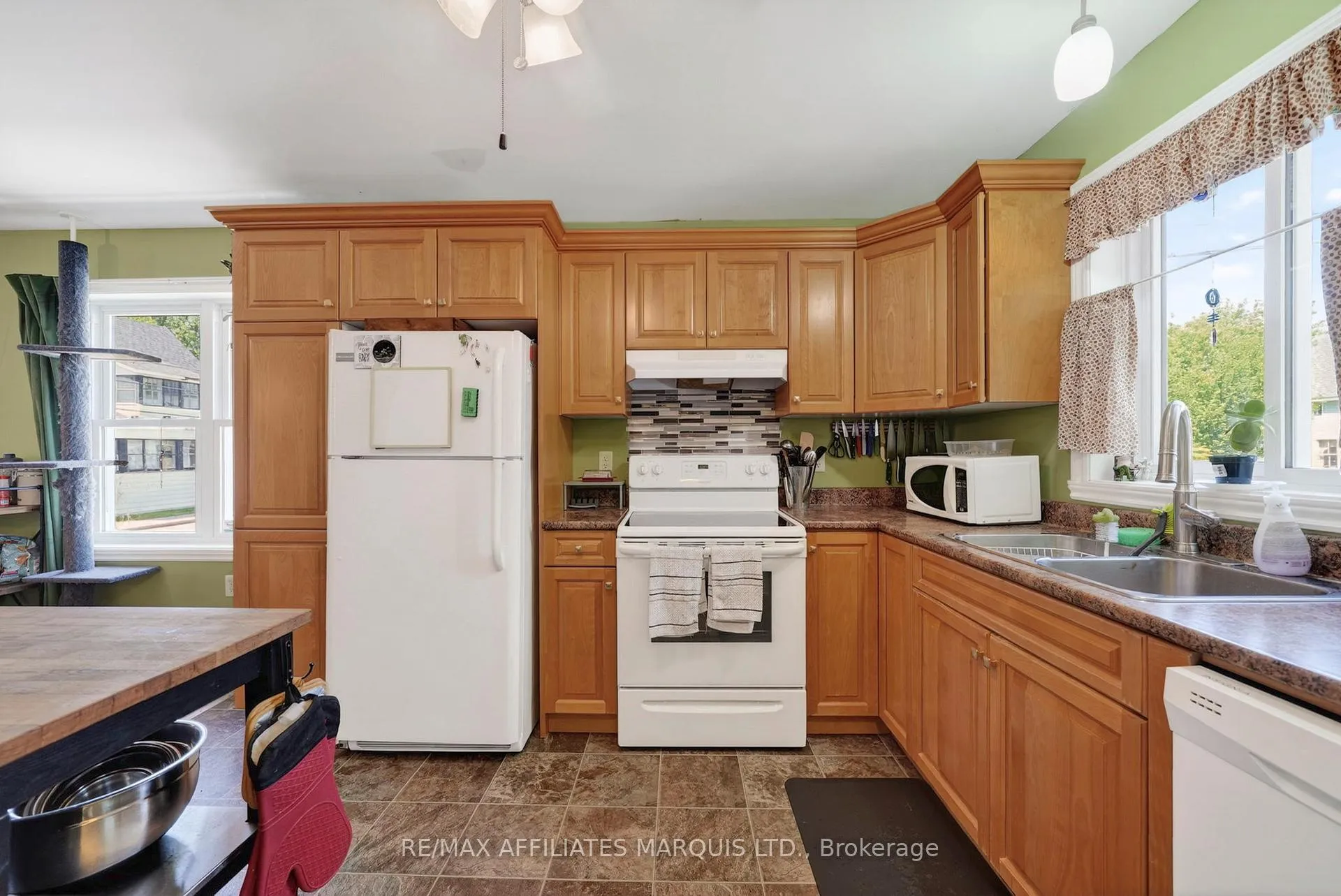 Photo 12 of 403 3rd Street E, Cornwall — HOMEH