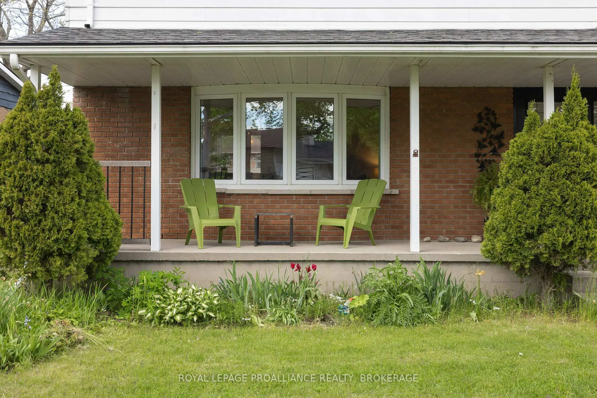 Photo 4 of 102 Herchmer Crescent, Kingston, Central City West — HOMEH