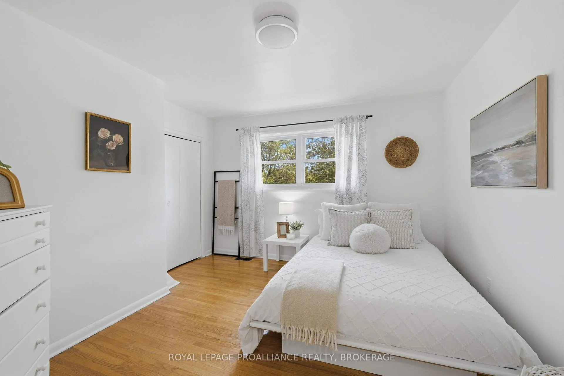 Photo 26 of 102 Herchmer Crescent, Kingston, Central City West — HOMEH