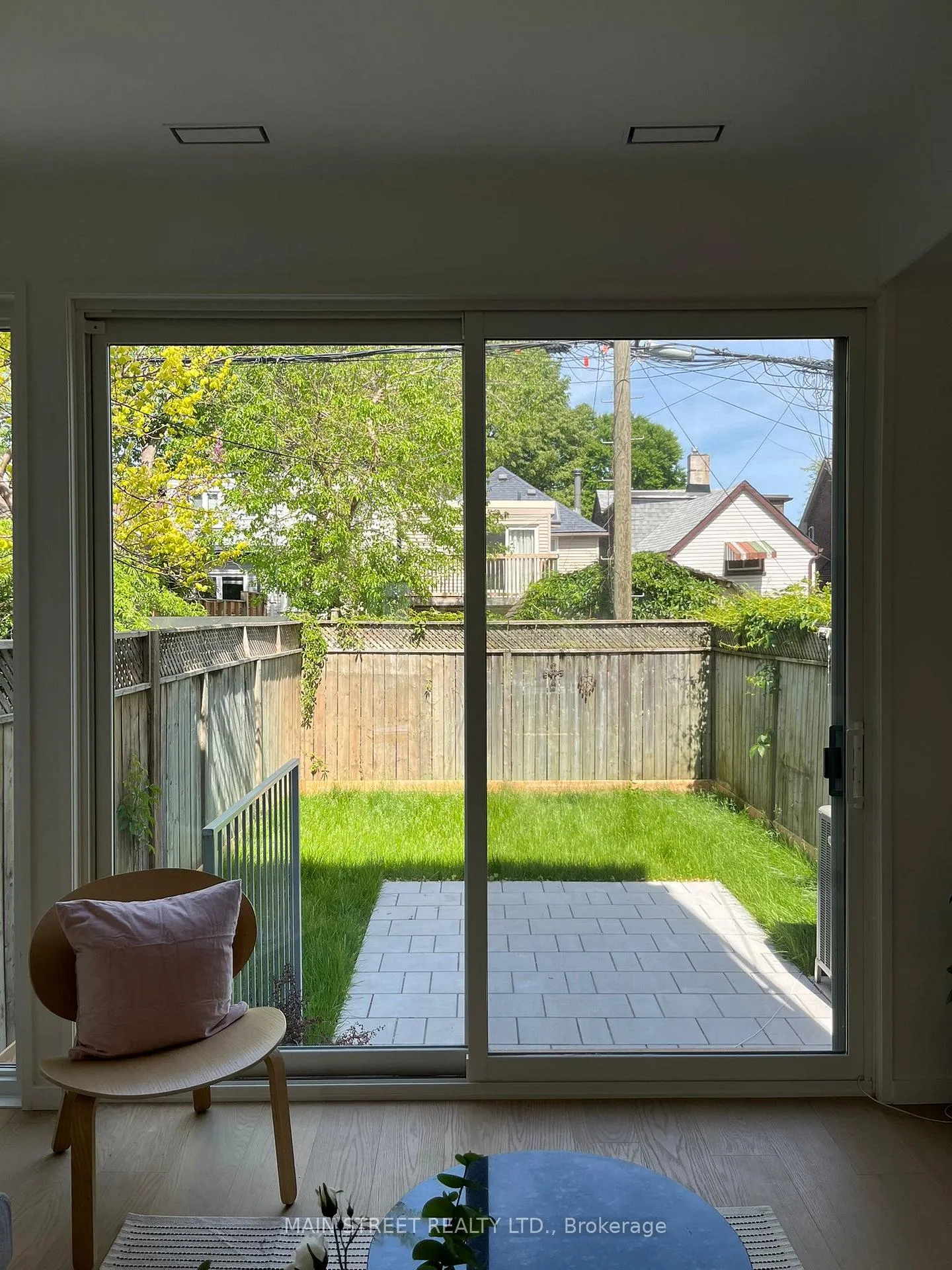 Photo 2 of 523 Craven Road, Toronto, Greenwood-Coxwell — HOMEH