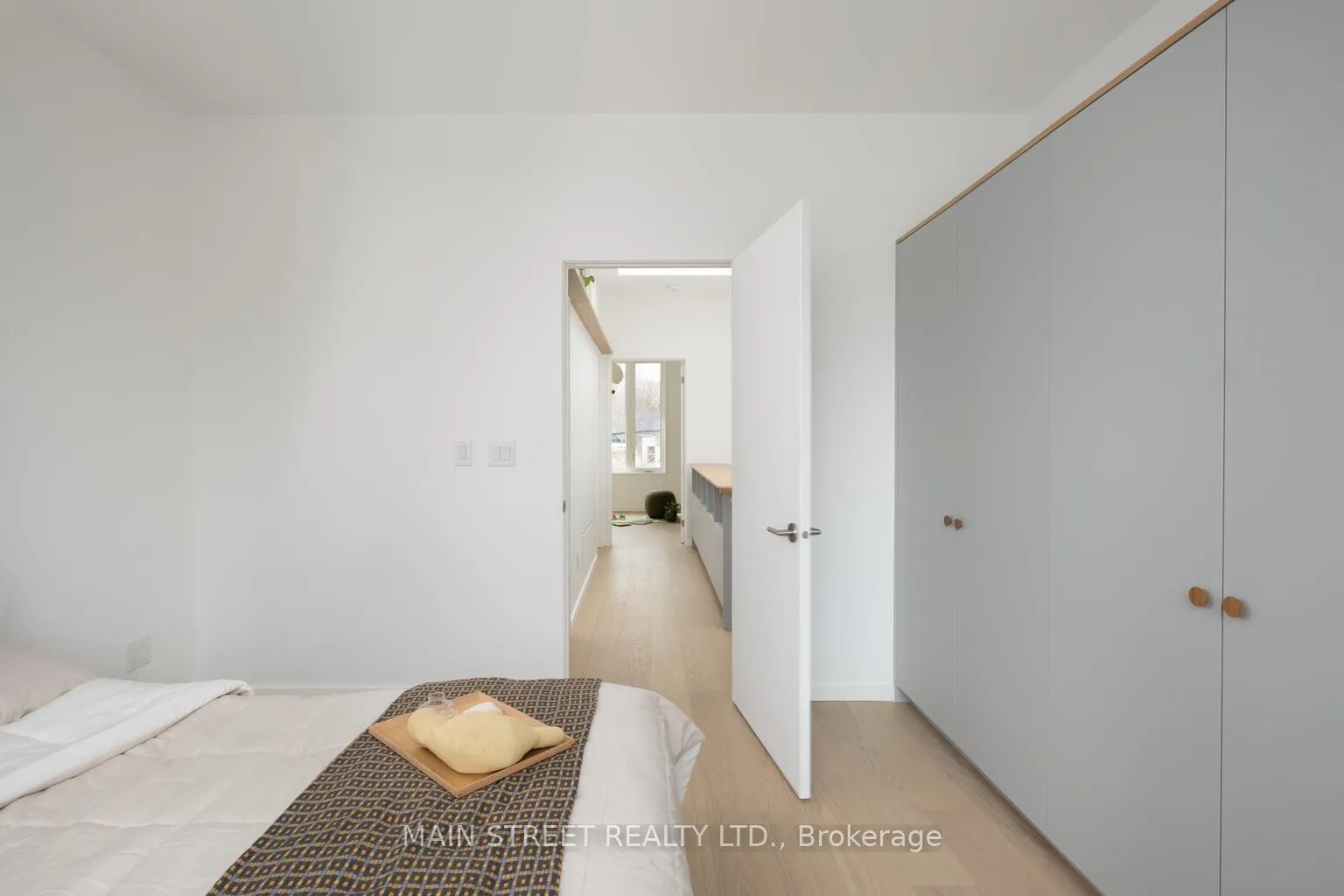 Photo 16 of 523 Craven Road, Toronto, Greenwood-Coxwell — HOMEH