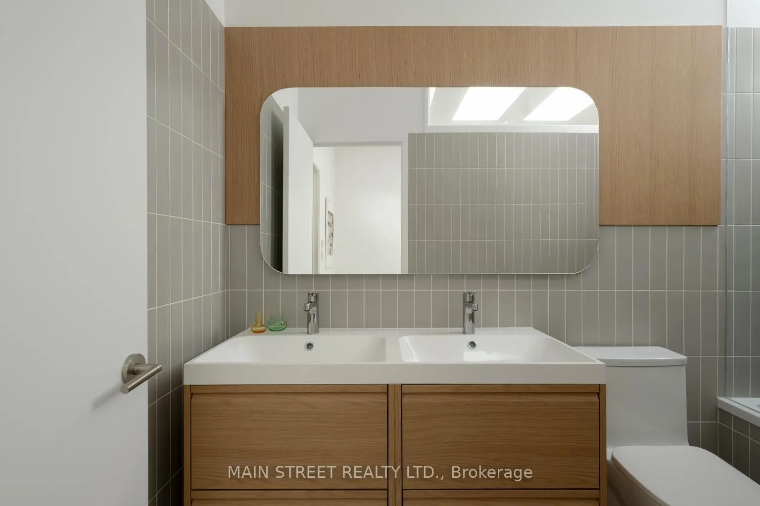 Photo 17 of 523 Craven Road, Toronto, Greenwood-Coxwell — HOMEH