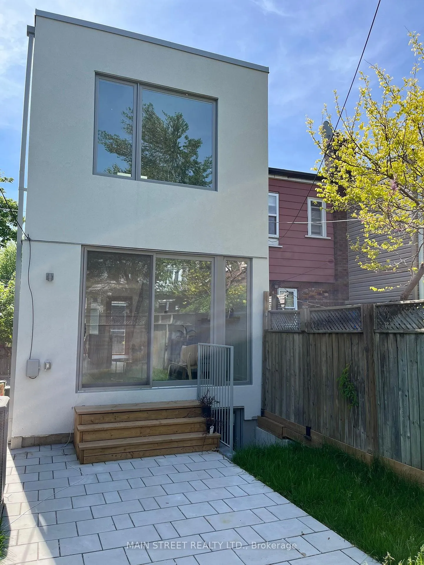 Photo 25 of 523 Craven Road, Toronto, Greenwood-Coxwell — HOMEH