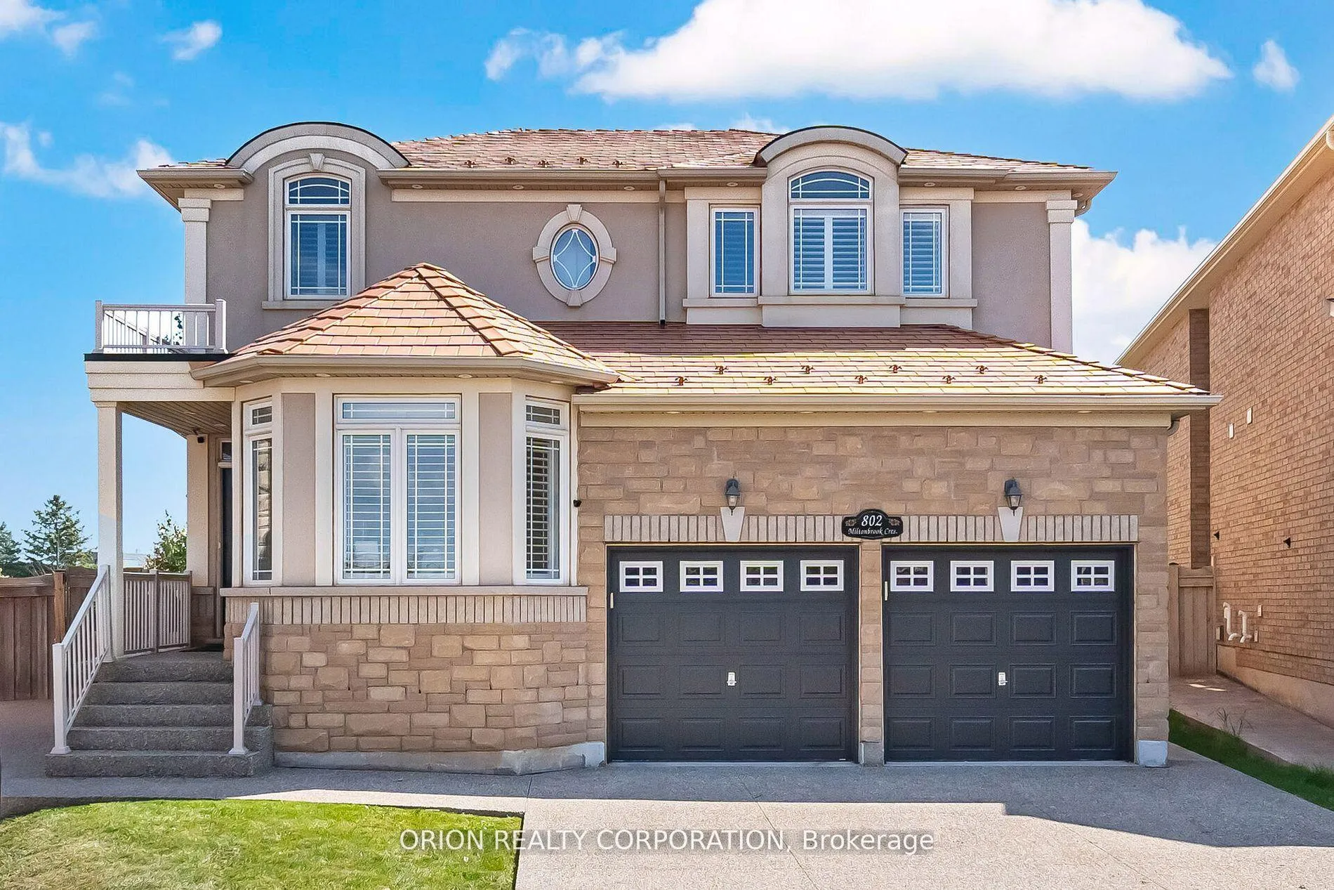 Photo 1 of 802 Miltonbrock Crescent, Milton, Willmott — HOMEH
