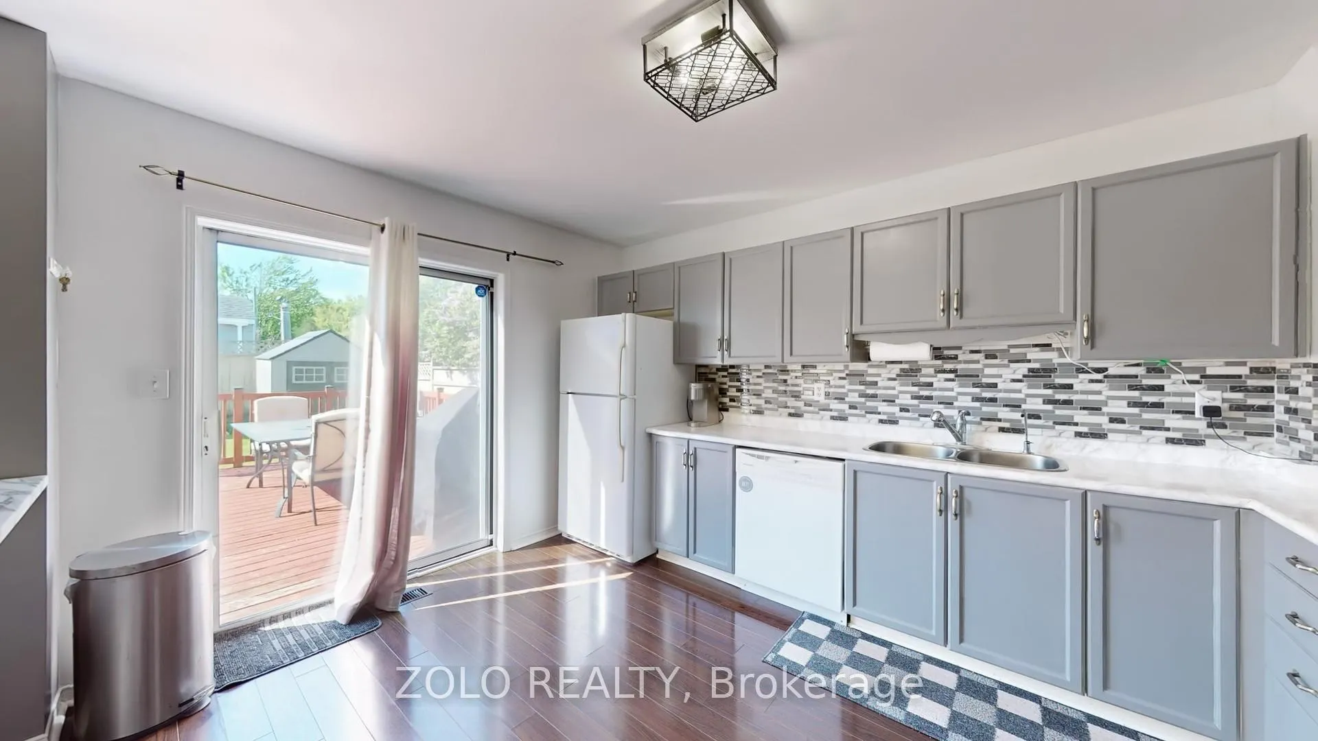 Photo 12 of 45 Athabaska Road, Barrie, Holly — HOMEH