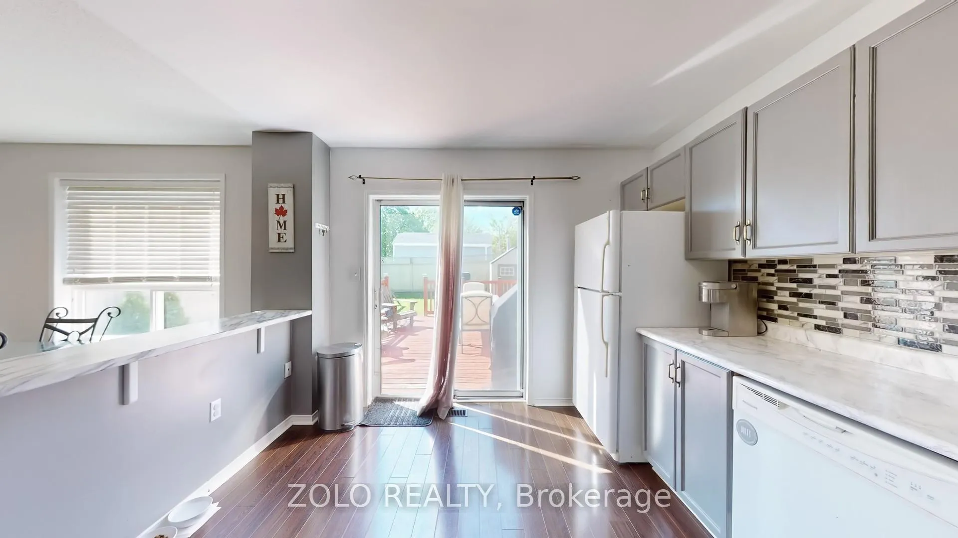 Photo 13 of 45 Athabaska Road, Barrie, Holly — HOMEH