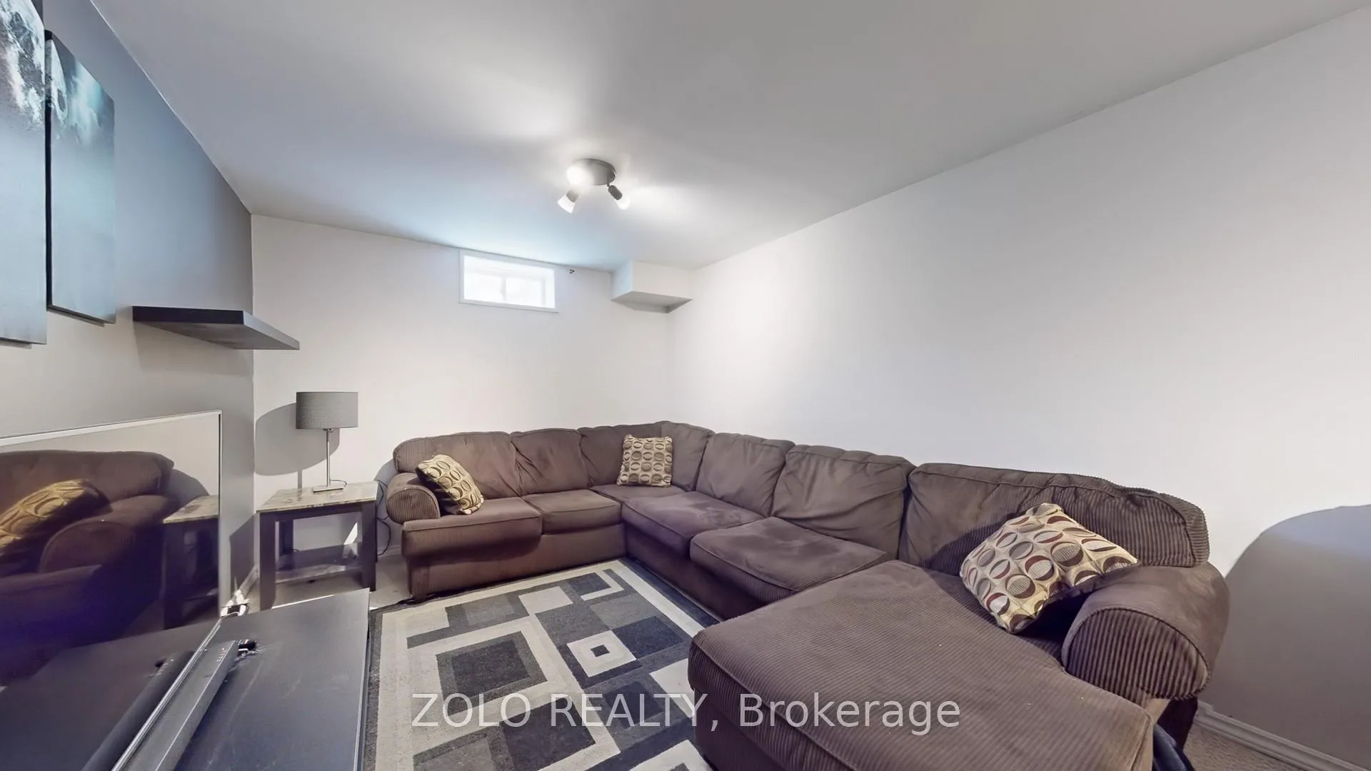 Photo 34 of 45 Athabaska Road, Barrie, Holly — HOMEH