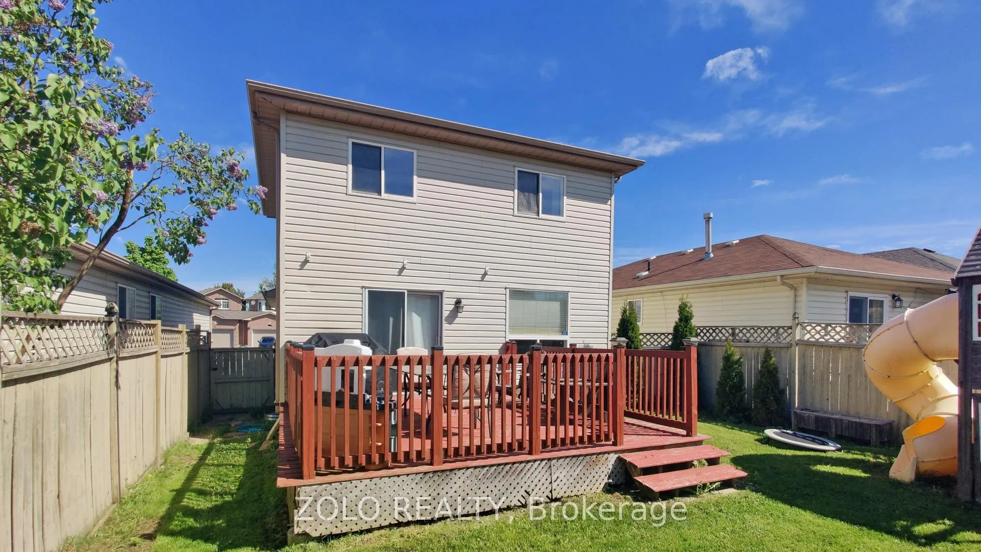 Photo 38 of 45 Athabaska Road, Barrie, Holly — HOMEH
