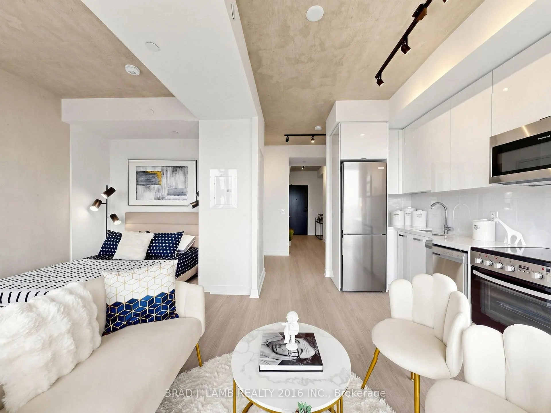 Photo 11 of Unit 1908, 284 King Street E, Toronto, Moss Park — HOMEH