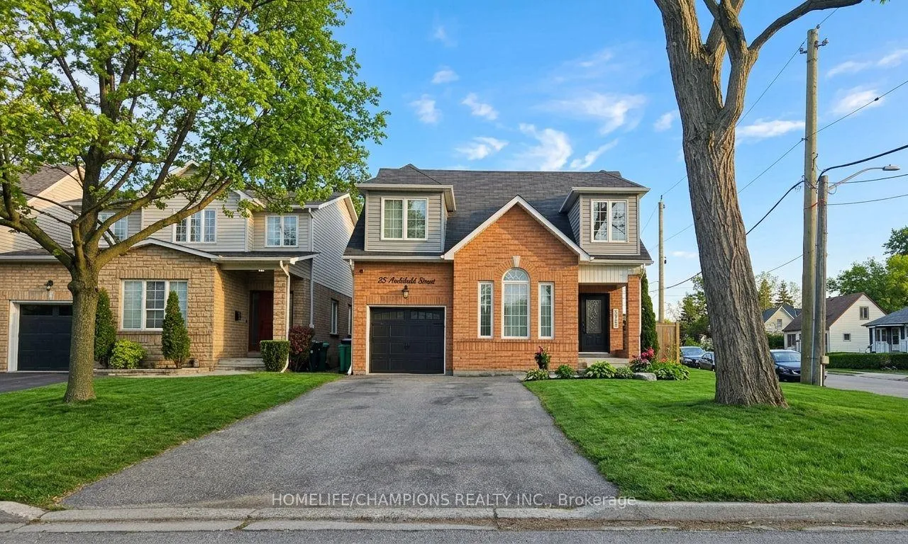 Photo 3 of 25 Archibald Street, Brampton, Brampton West — HOMEH