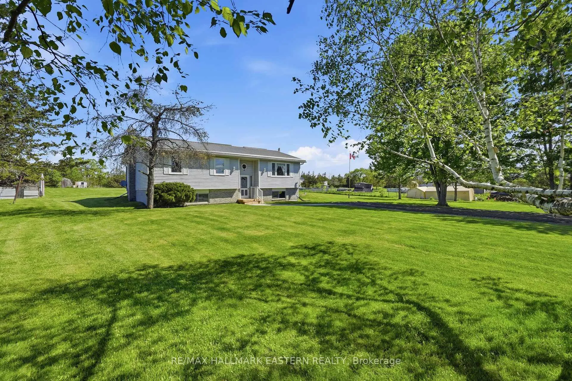 Photo 6 of 387 Hinchey Road, Tyendinaga, Tyendinaga Township — HOMEH