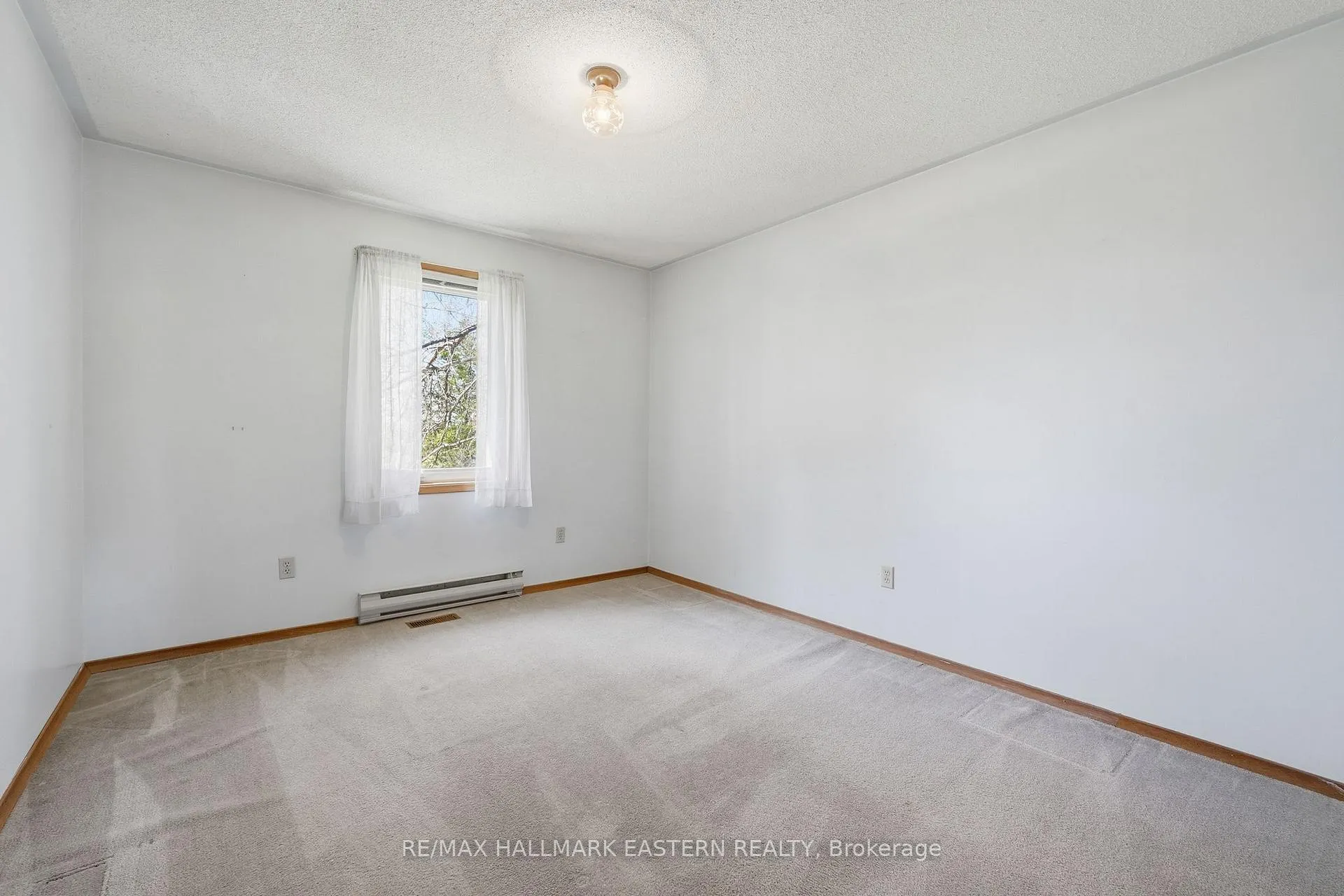 Photo 19 of 387 Hinchey Road, Tyendinaga, Tyendinaga Township — HOMEH