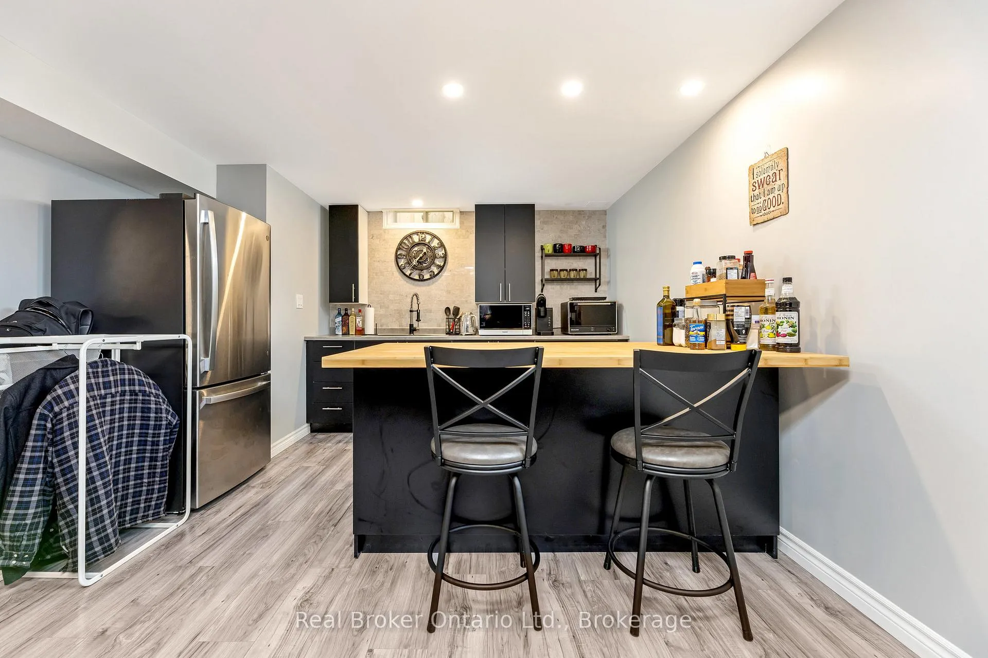 Photo 15 of 61 Kirvan Street, Centre Wellington, Fergus — HOMEH