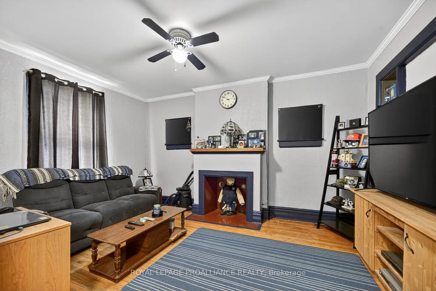 Photo 5 of 58 Abbott Street, Brockville — HOMEH