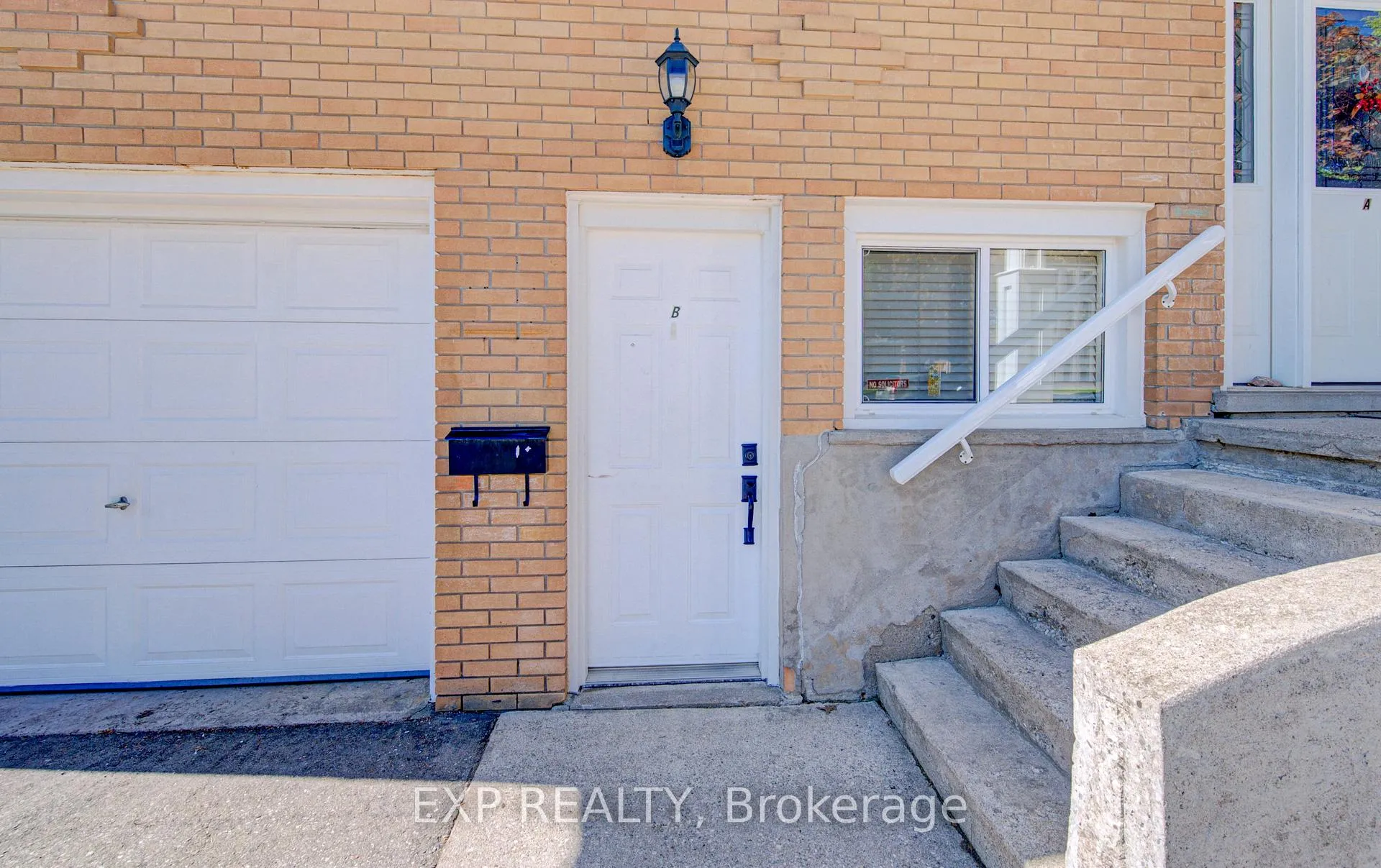 Photo 4 of 74 Glen Park Crescent, Kitchener — HOMEH