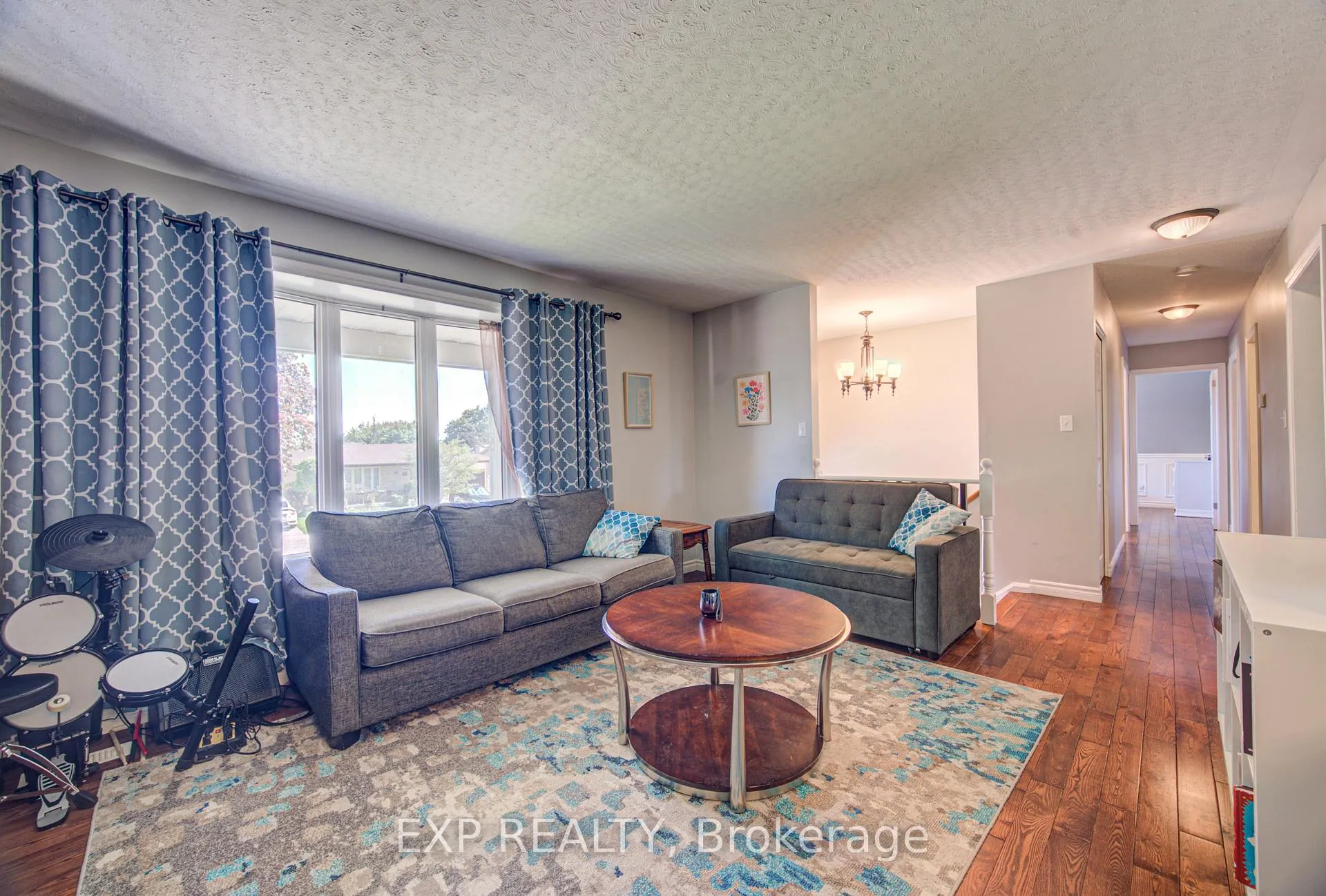 Photo 9 of 74 Glen Park Crescent, Kitchener — HOMEH
