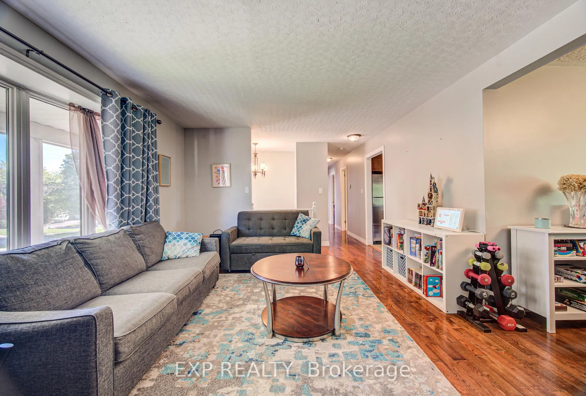 Photo 10 of 74 Glen Park Crescent, Kitchener — HOMEH