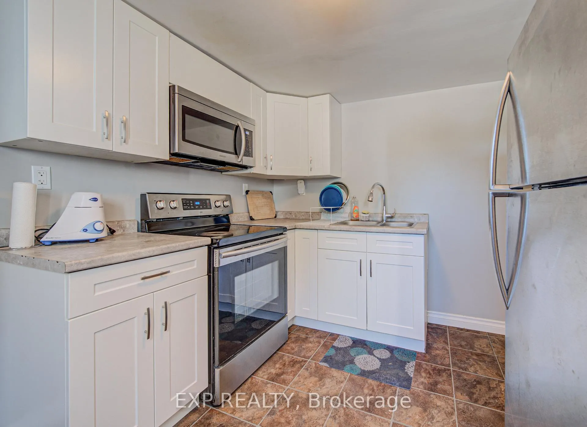 Photo 25 of 74 Glen Park Crescent, Kitchener — HOMEH