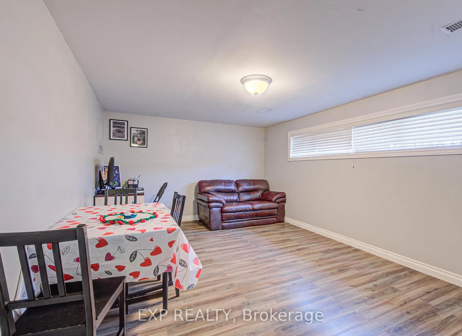 Photo 31 of 74 Glen Park Crescent, Kitchener — HOMEH