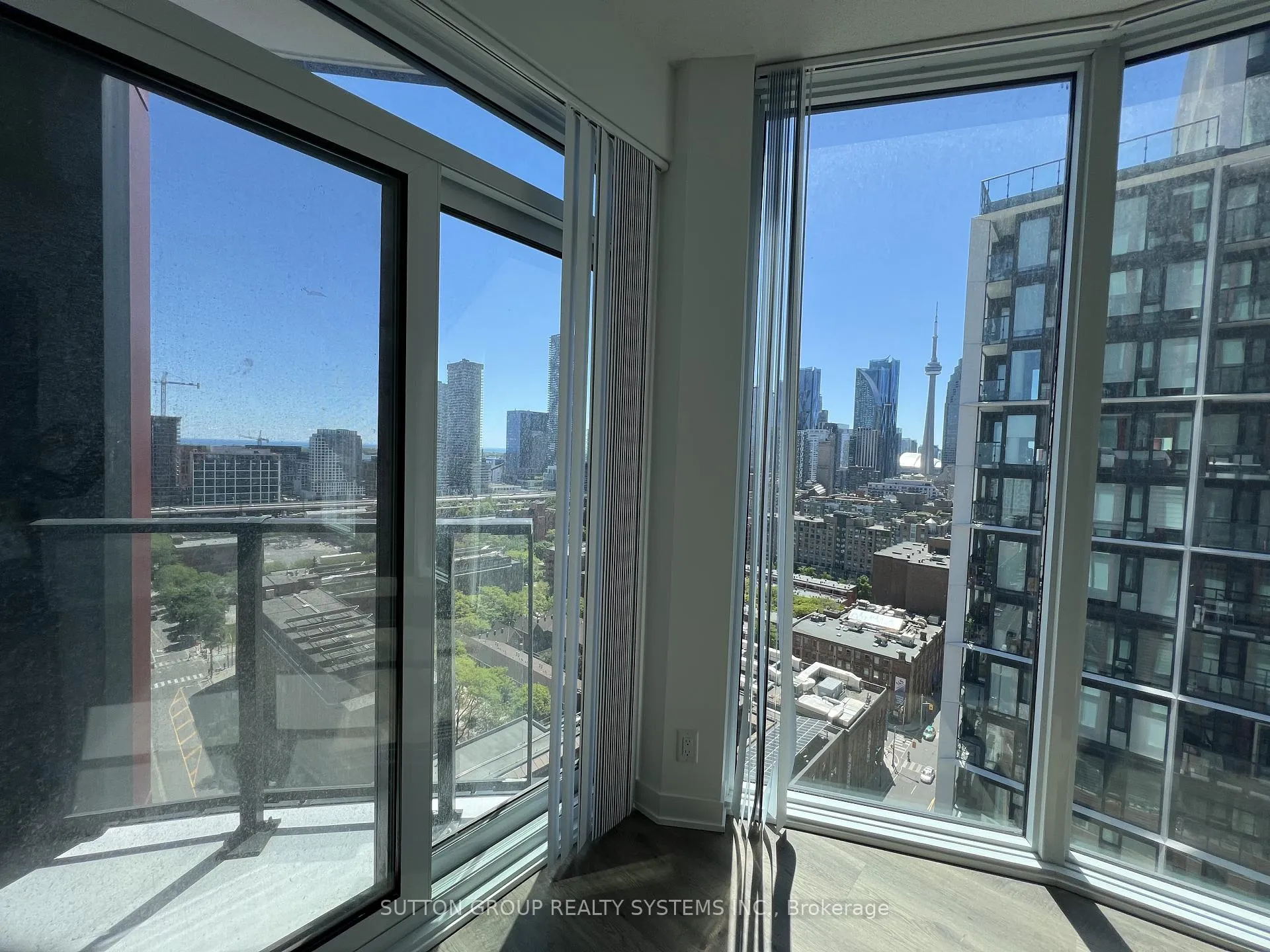Photo 9 of Unit 2210, 180 Front Street E, Toronto, Moss Park — HOMEH