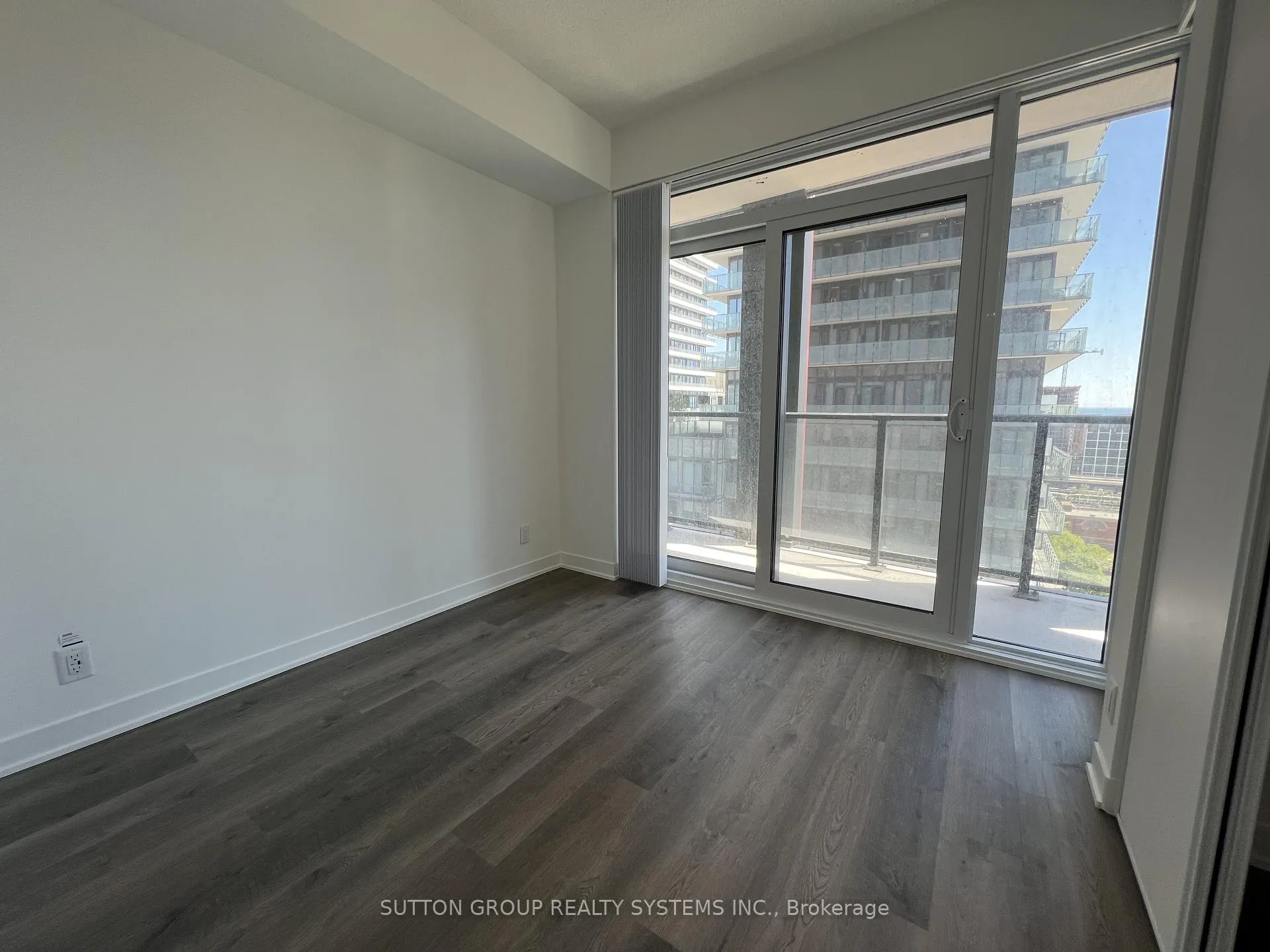 Photo 17 of Unit 2210, 180 Front Street E, Toronto, Moss Park — HOMEH
