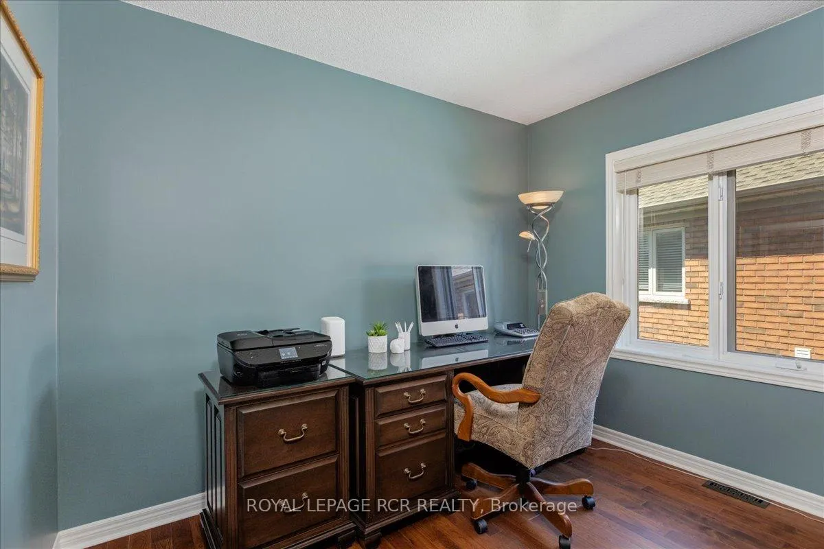Photo 5 of Unit 15, 40 Bella Vista Trail, New Tecumseth, Rural New Tecumseth — HOMEH