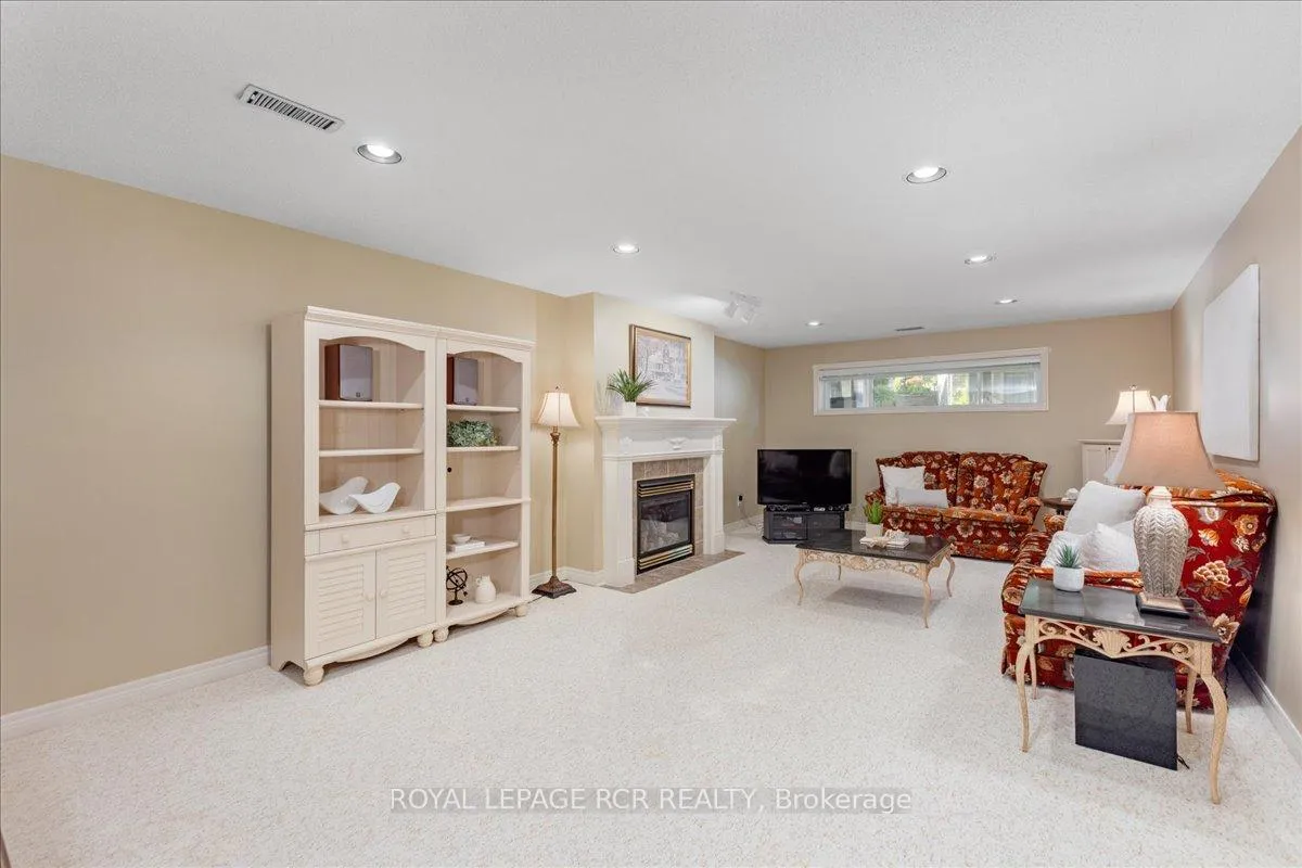 Photo 17 of Unit 15, 40 Bella Vista Trail, New Tecumseth, Rural New Tecumseth — HOMEH
