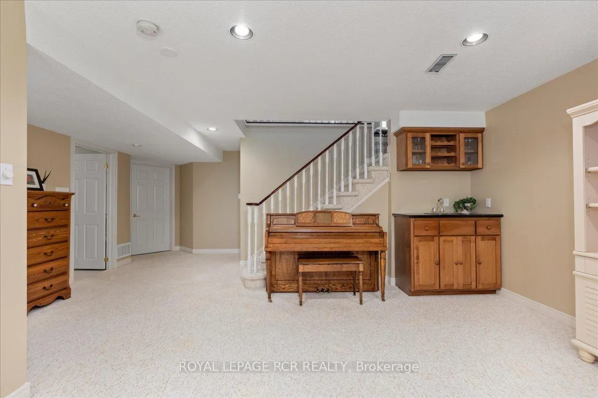Photo 19 of Unit 15, 40 Bella Vista Trail, New Tecumseth, Rural New Tecumseth — HOMEH