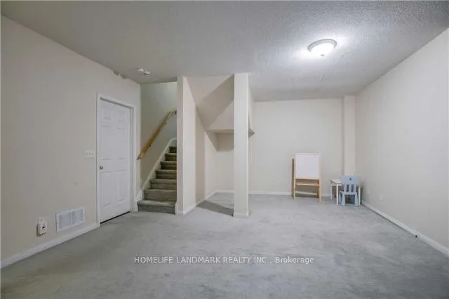 Photo 14 of Unit 1, 15 St Moritz Way S, Markham, Unionville — HOMEH