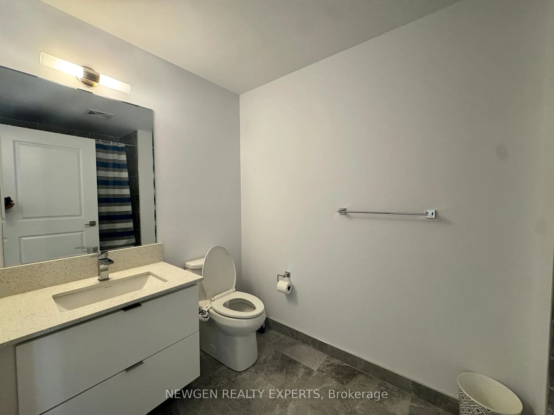 Photo 9 of Unit 2809, 30 Elm Drive E, Mississauga, City Centre — HOMEH