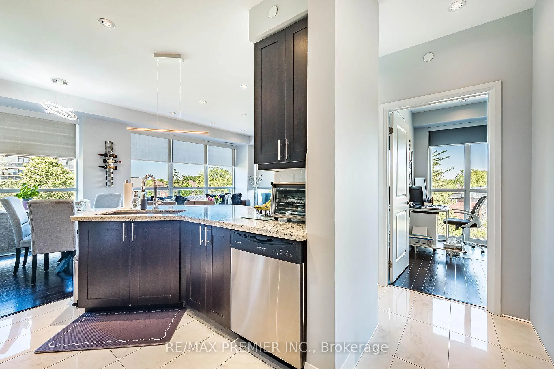 Photo 18 of Unit 507, 4700 Highway 7, Vaughan, East Woodbridge — HOMEH