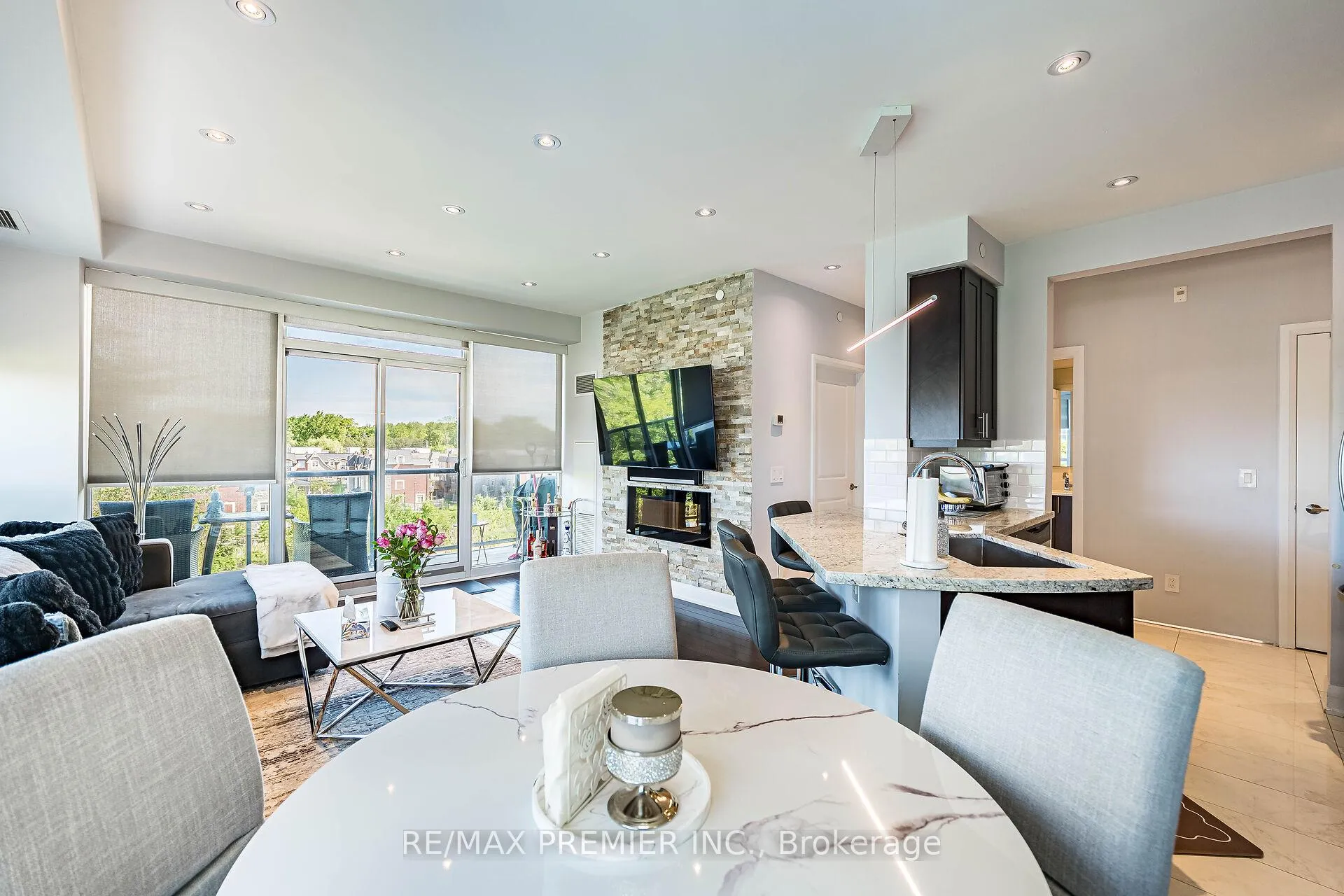 Photo 22 of Unit 507, 4700 Highway 7, Vaughan, East Woodbridge — HOMEH