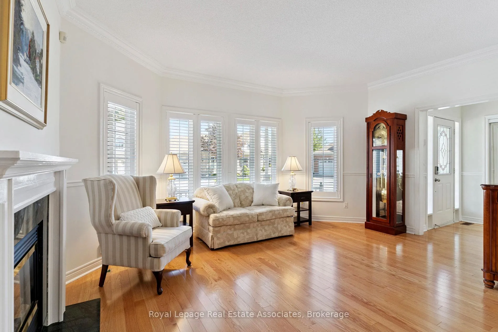 Photo 6 of 7 Powder Mill Court, Brampton, Sandringham-Wellington — HOMEH