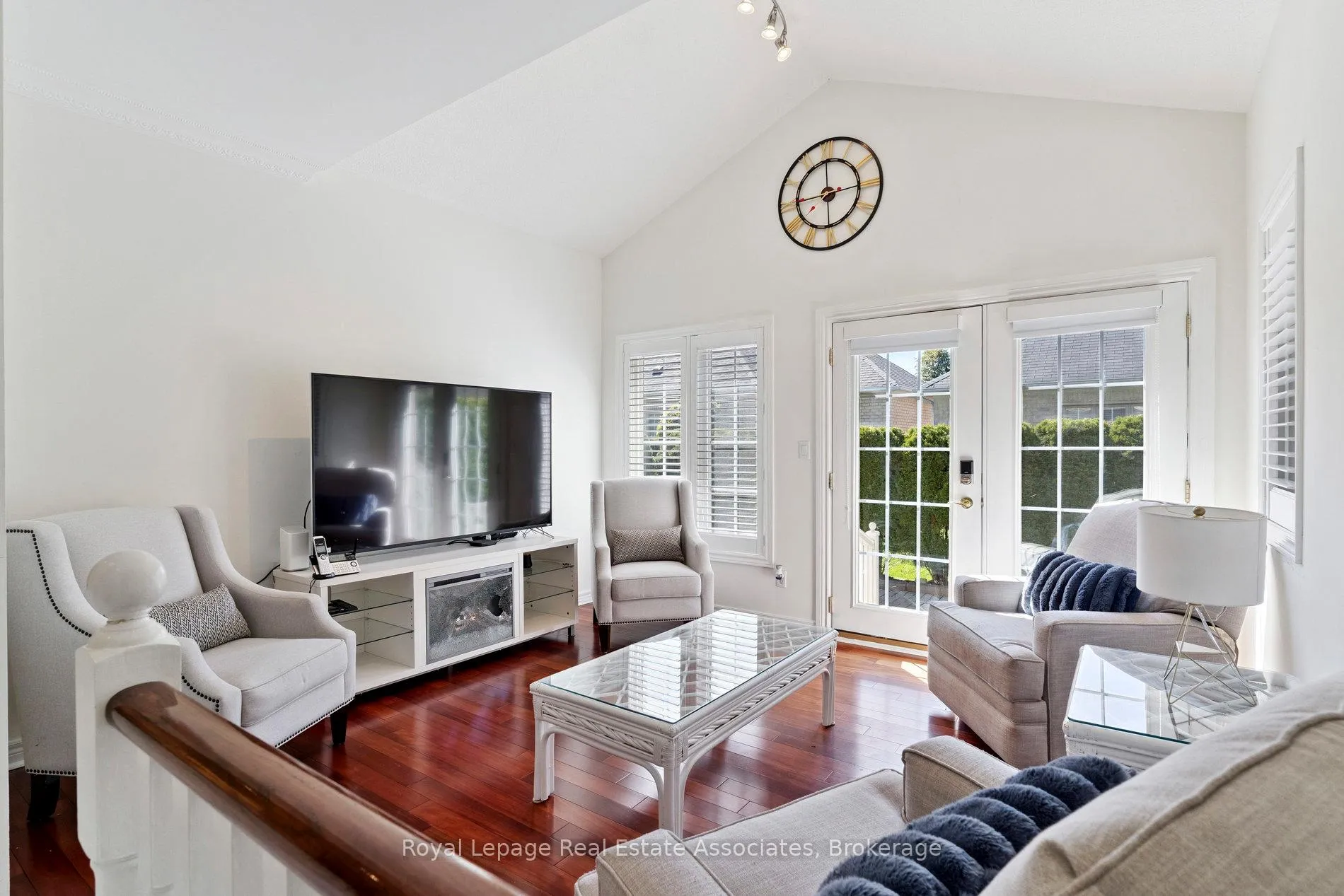 Photo 16 of 7 Powder Mill Court, Brampton, Sandringham-Wellington — HOMEH