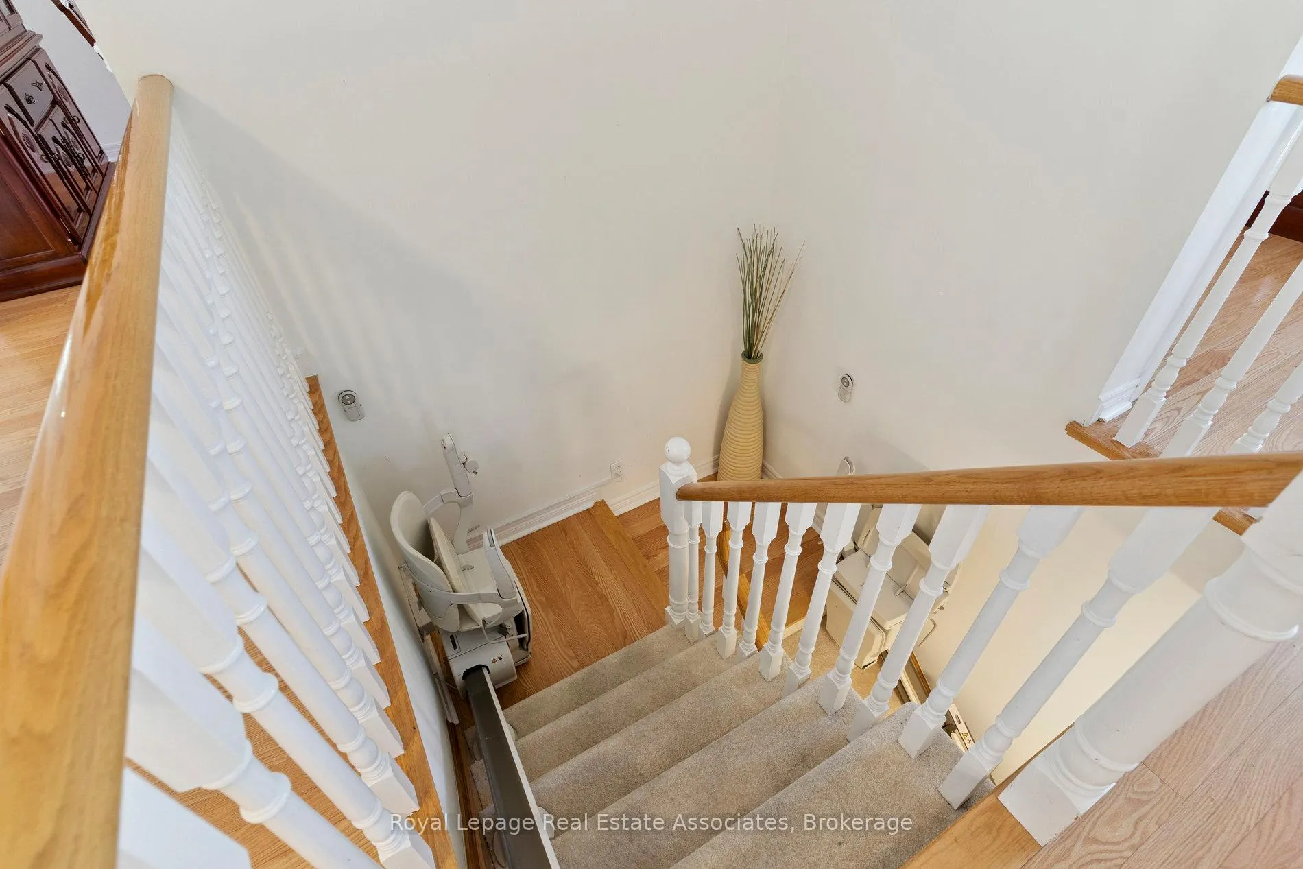 Photo 25 of 7 Powder Mill Court, Brampton, Sandringham-Wellington — HOMEH