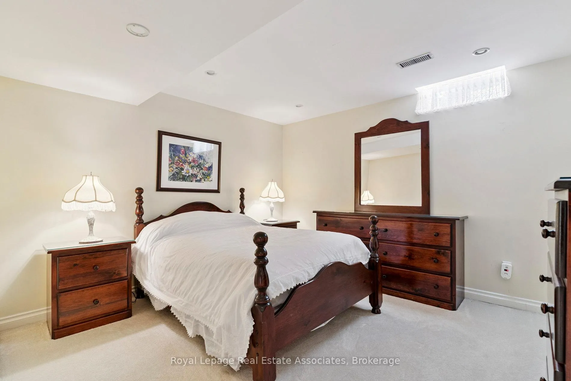 Photo 32 of 7 Powder Mill Court, Brampton, Sandringham-Wellington — HOMEH