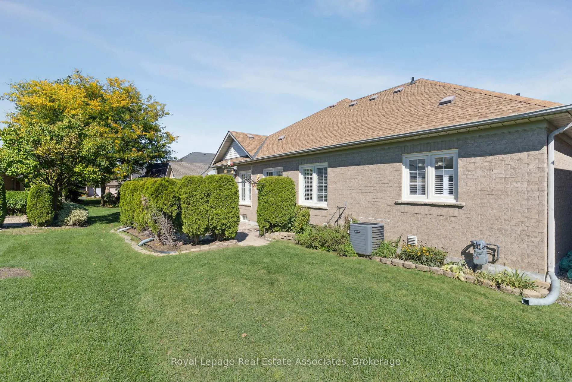 Photo 36 of 7 Powder Mill Court, Brampton, Sandringham-Wellington — HOMEH