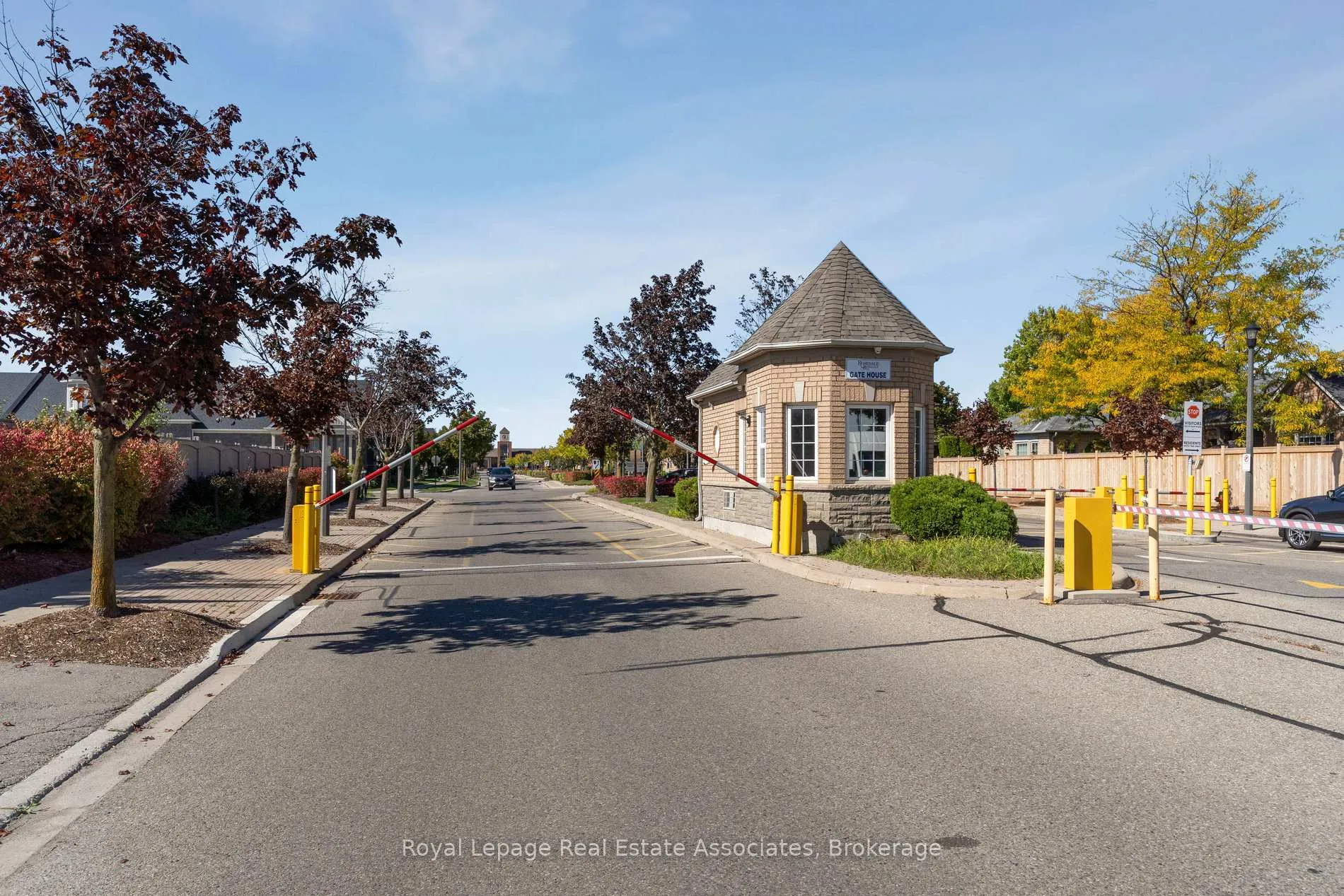 Photo 39 of 7 Powder Mill Court, Brampton, Sandringham-Wellington — HOMEH