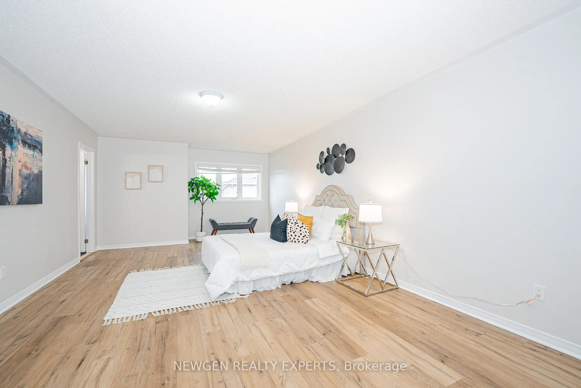 Photo 19 of 55 Teal Crest Circle, Brampton, Credit Valley — HOMEH