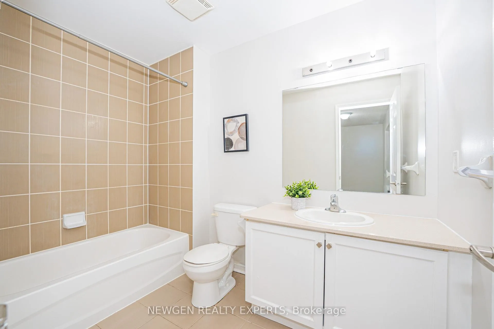 Photo 25 of 55 Teal Crest Circle, Brampton, Credit Valley — HOMEH