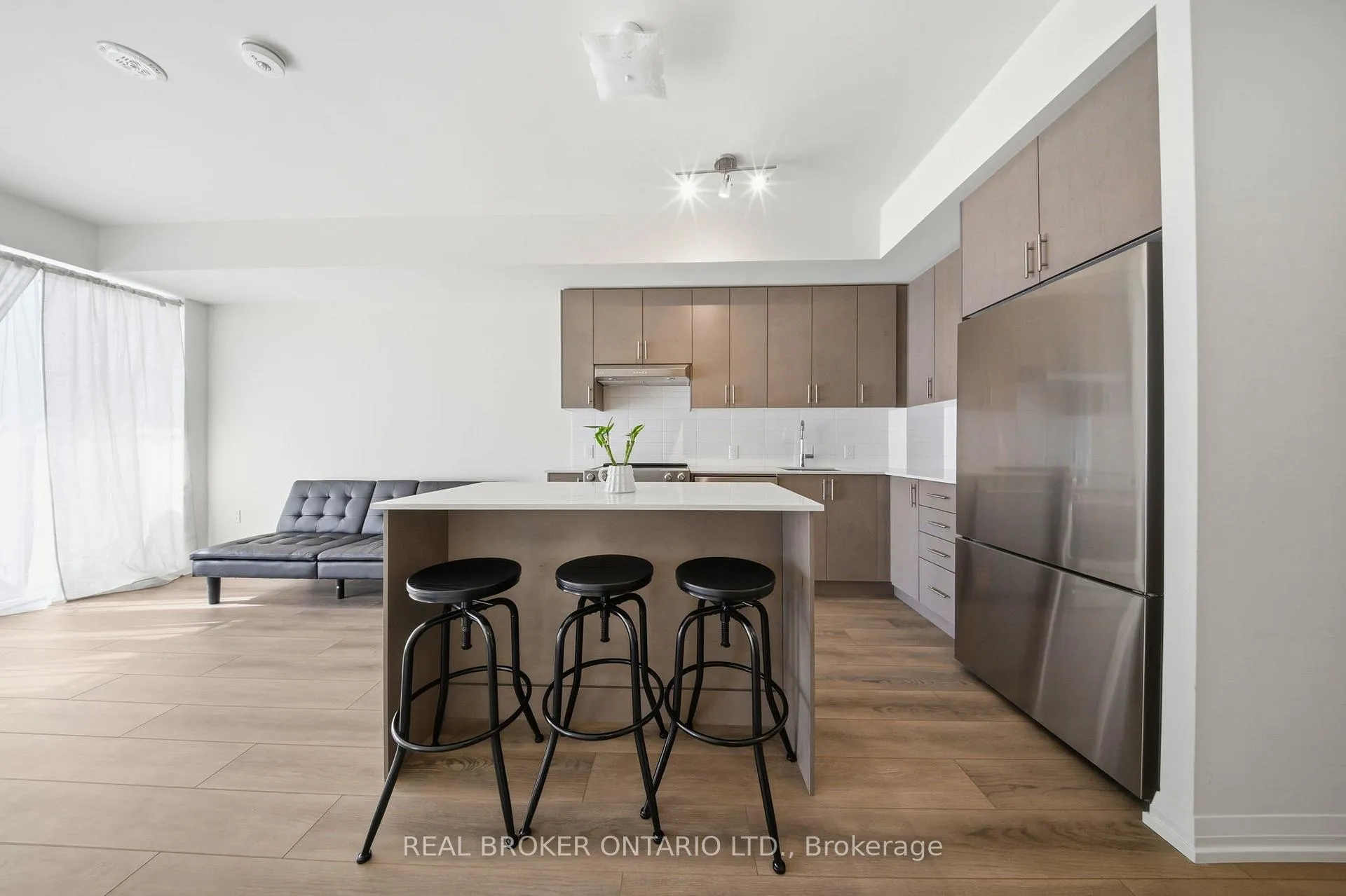 Photo 6 of Unit 1006, 27 Korda Gate, Vaughan, Vellore Village — HOMEH
