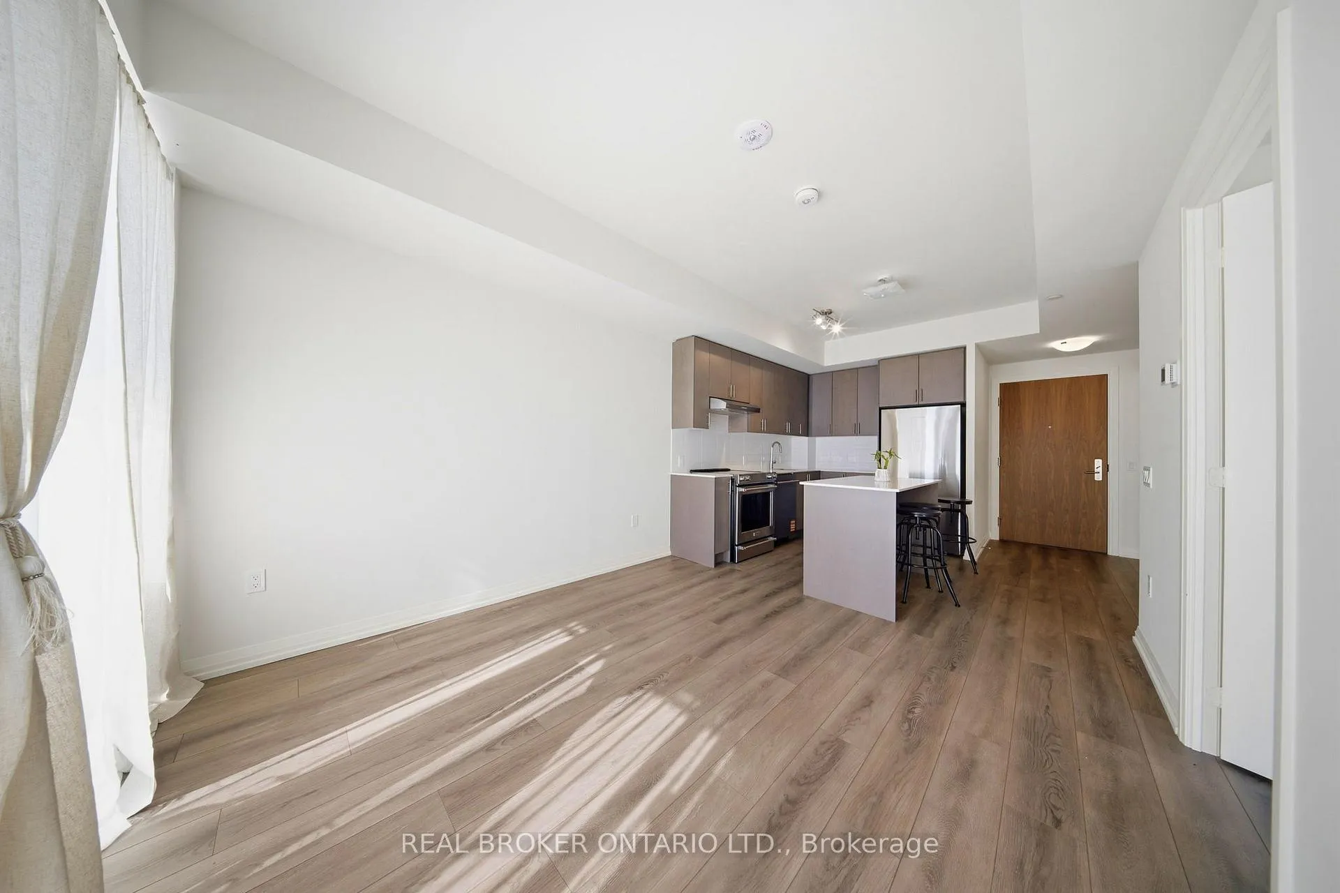 Photo 13 of Unit 1006, 27 Korda Gate, Vaughan, Vellore Village — HOMEH